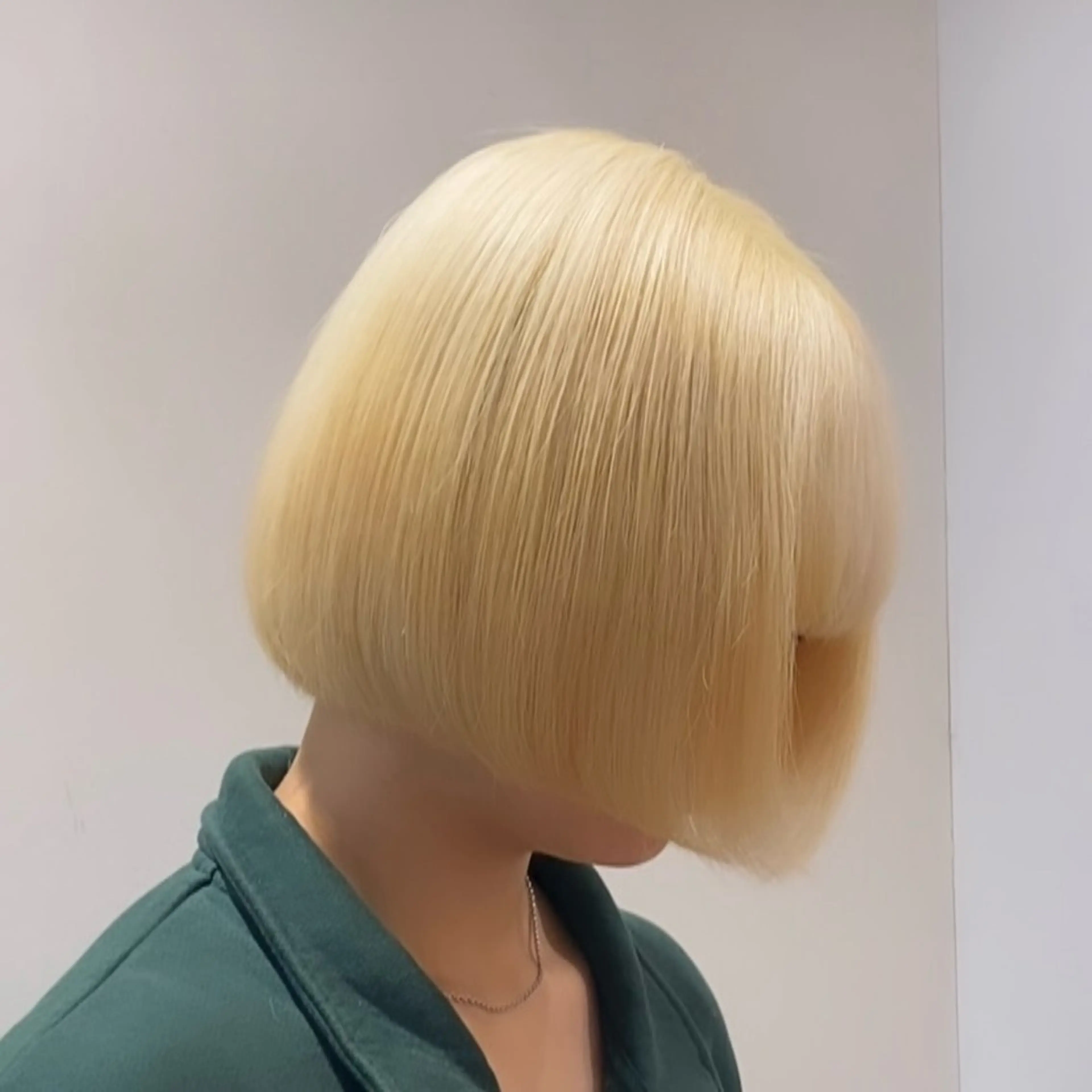 カラー ブリーチ ブロンド hair salon 束sok所属・ナホ/ハイトーン/ ブリーチ/ヘッドスパのヘアスタイル