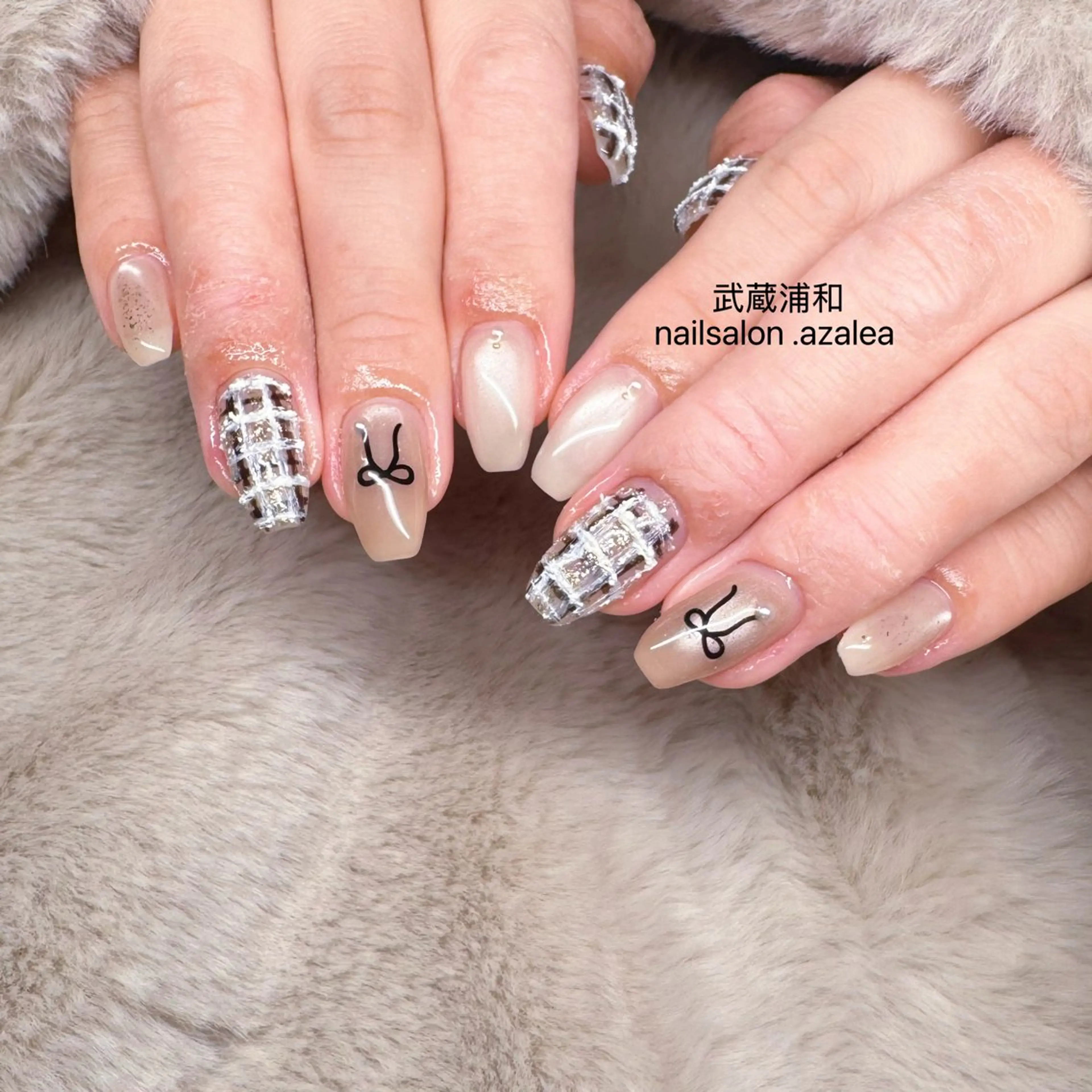 ネイル ハンドネイル R inのネイルデザイン