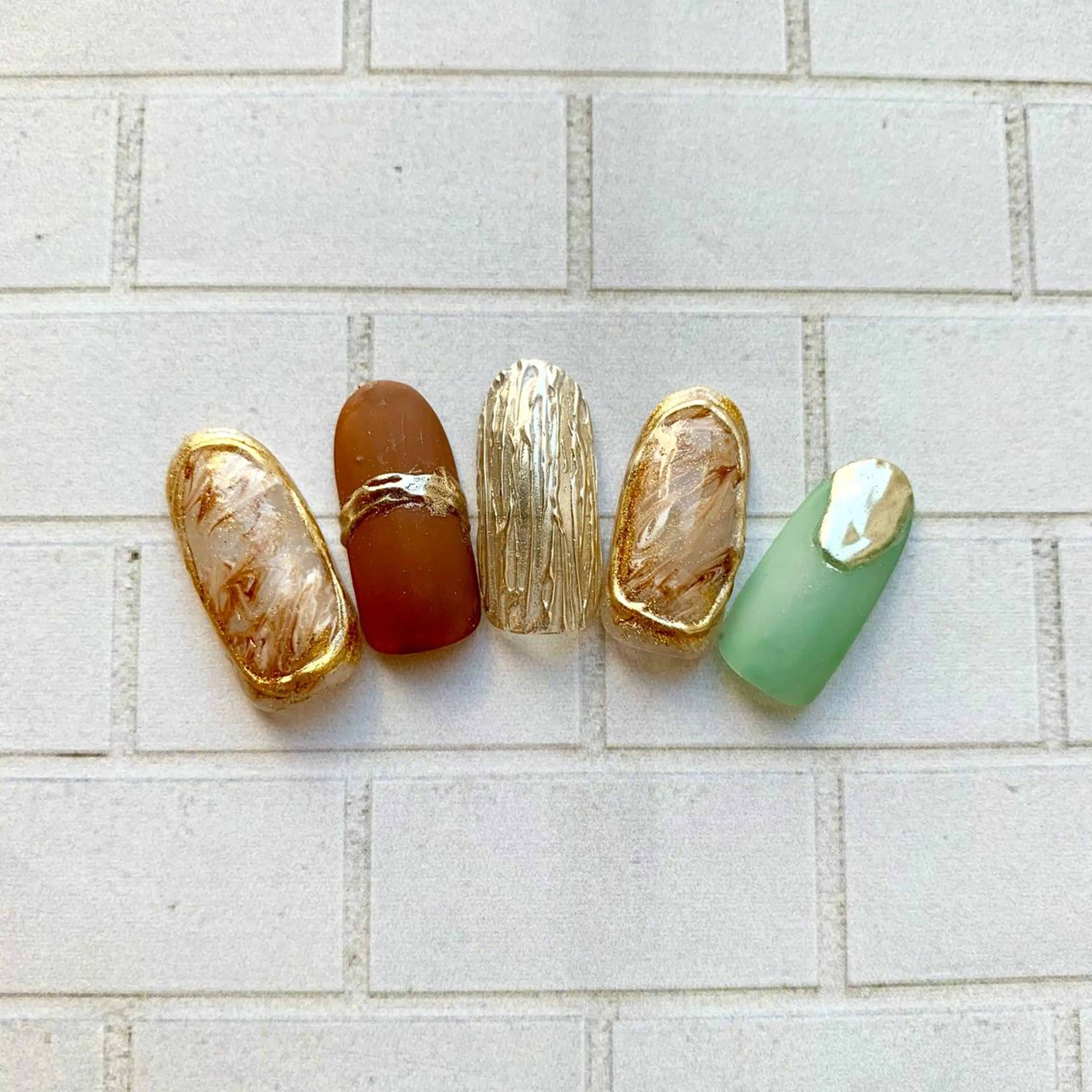 ネイル ハンドネイル フットネイル Adite nailのネイルデザイン