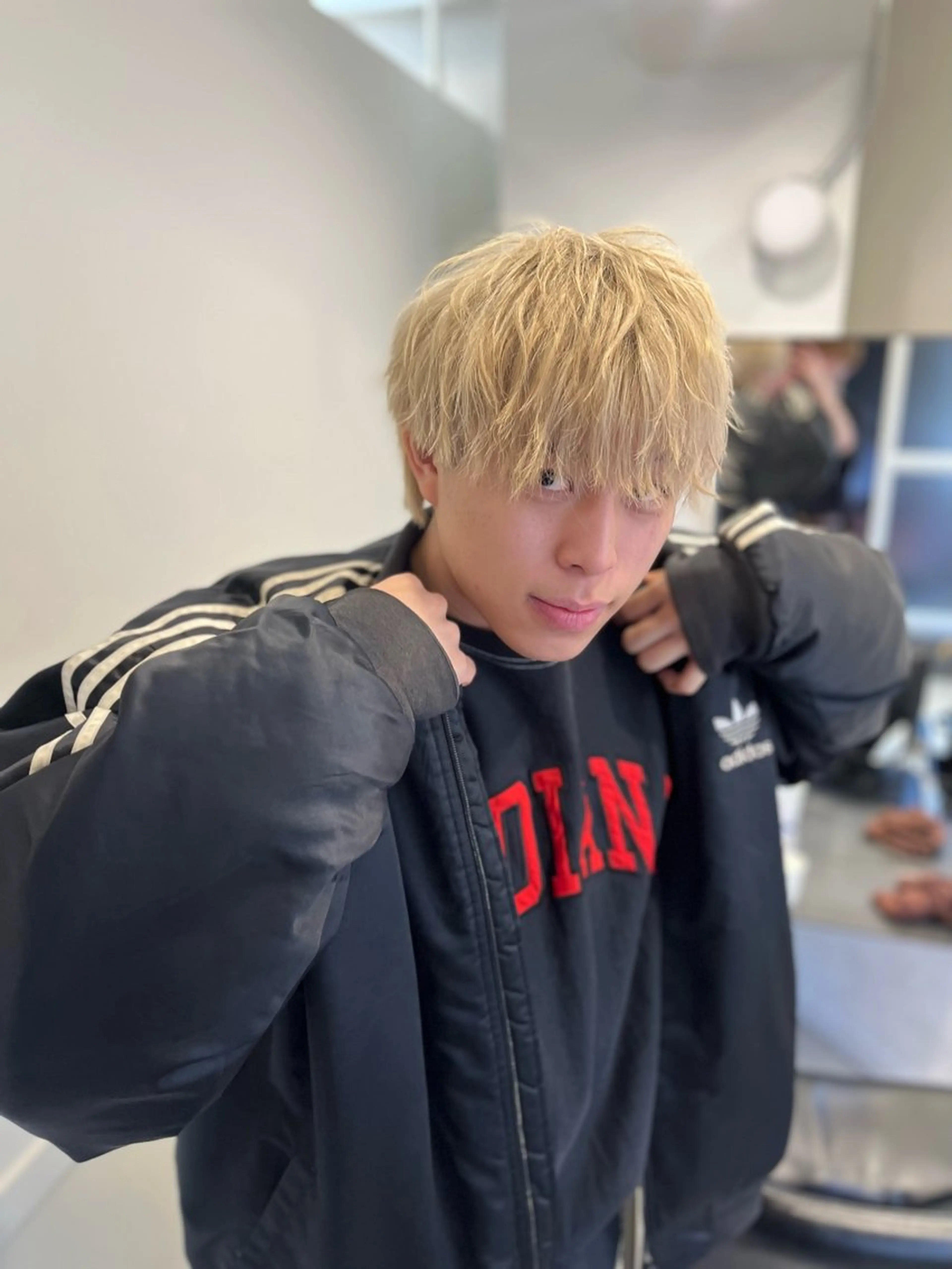 カラー メンズ メンズブリーチ ブリーチ 透明感カラー ダブルカラー 髪質改善 カット ヘアカラー トリートメント ヘッドスパ Go   Today シェアサロン　横浜店所属・【ただの天才 🎨】のヘアスタイル