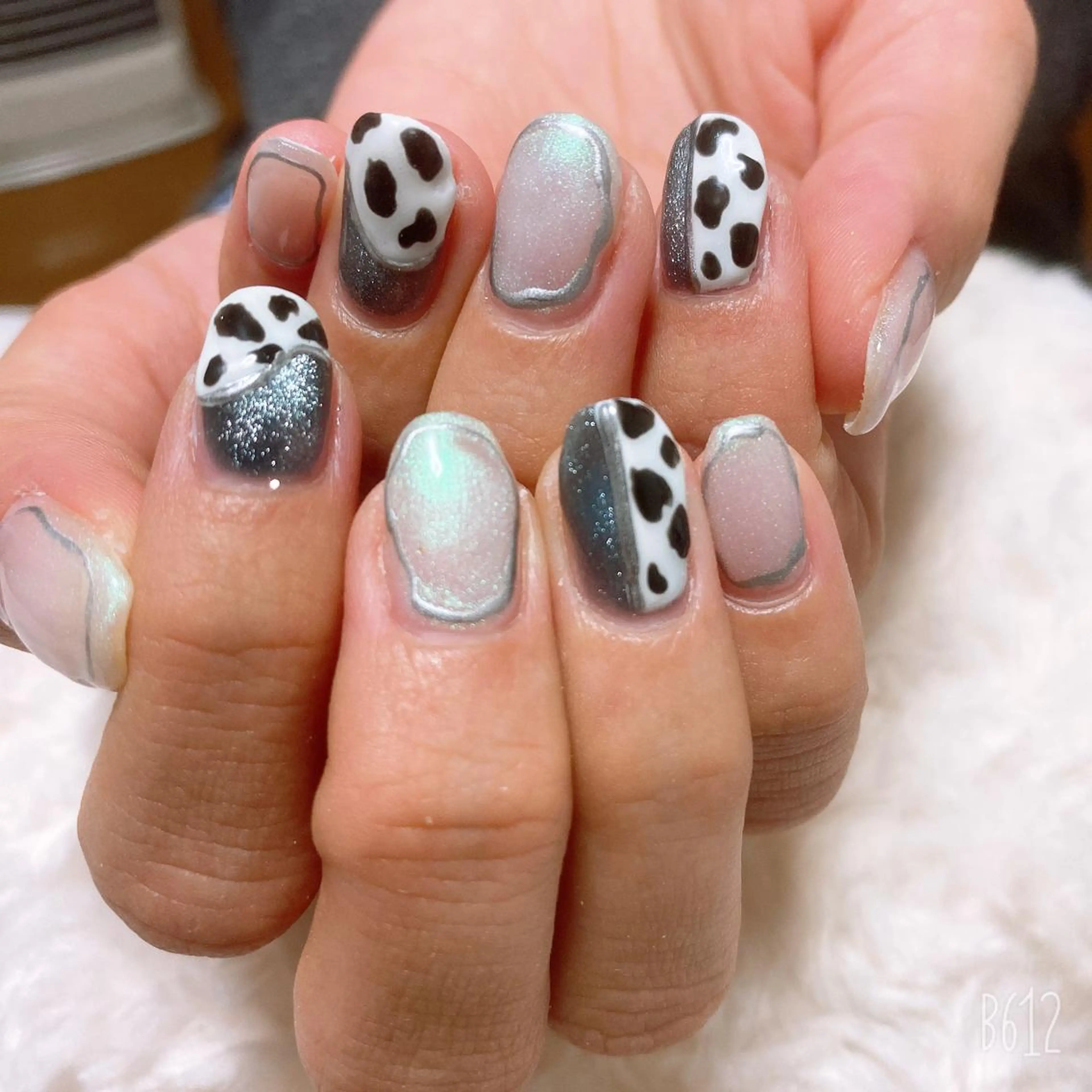 ネイル The Best Beauty受付担当のヘアスタイル