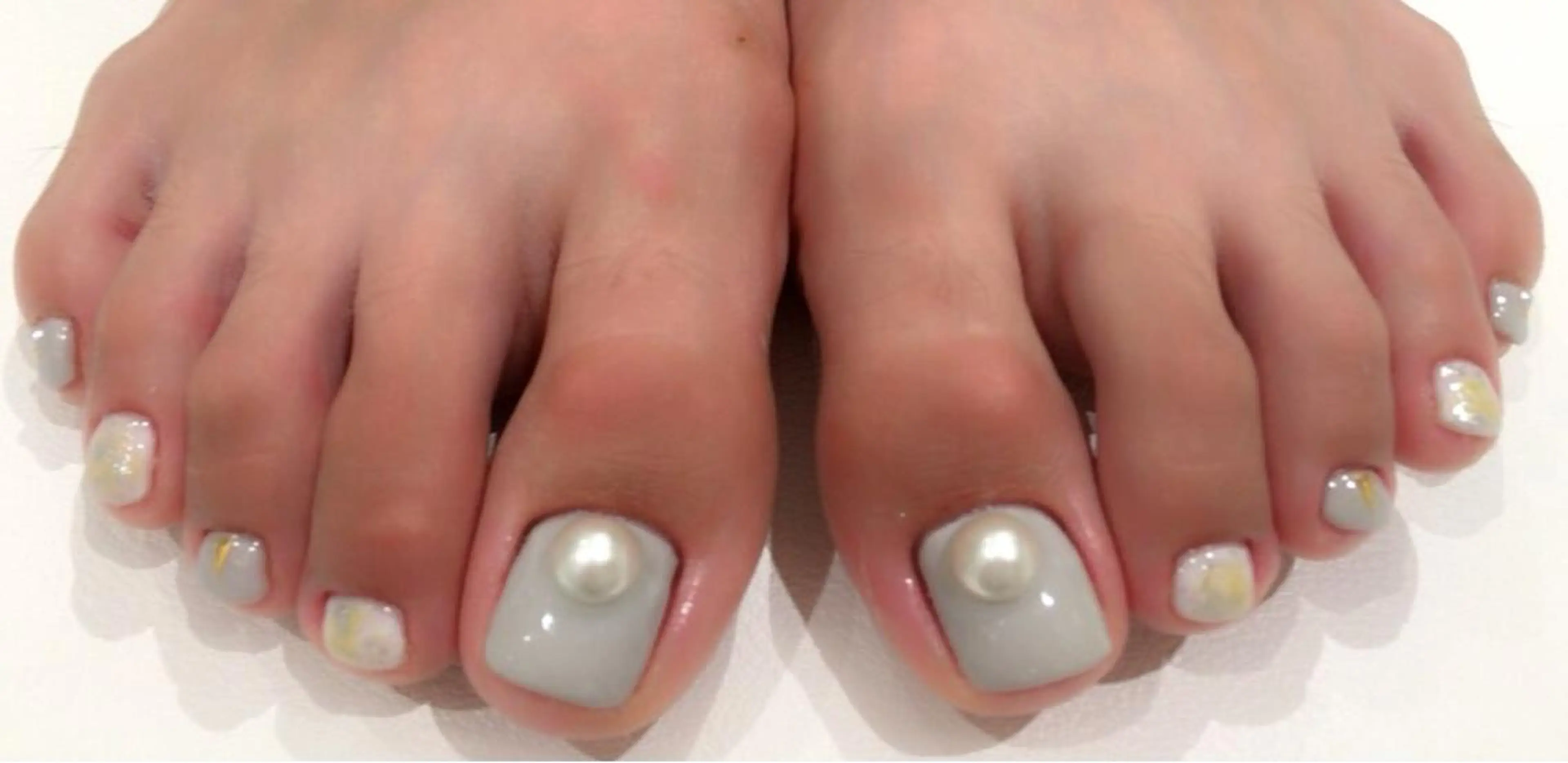 ネイル 山藤 萌永のネイルデザイン