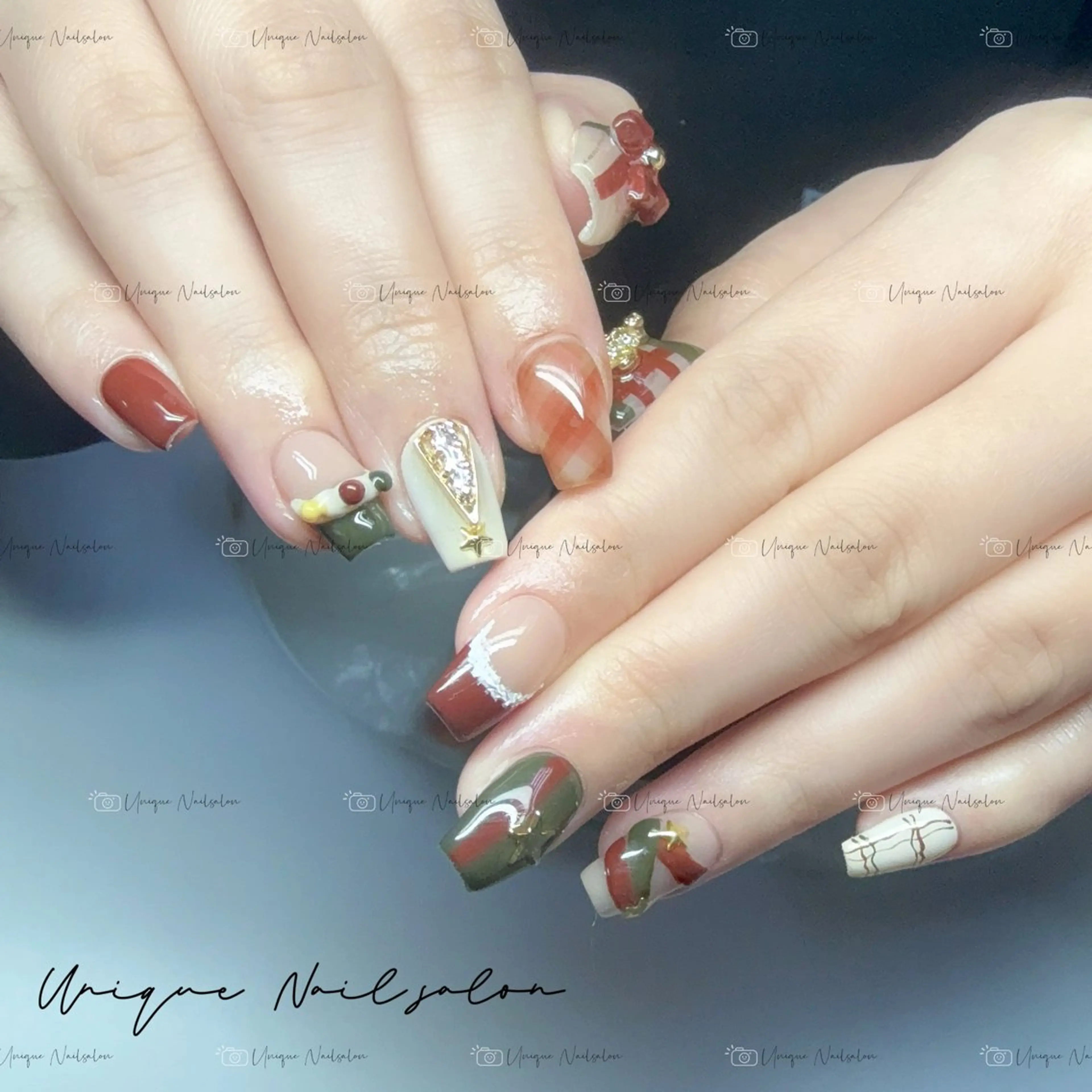 ネイル ハンドネイル ハンドケア UniqueNail 長さだし専門店のネイルデザイン