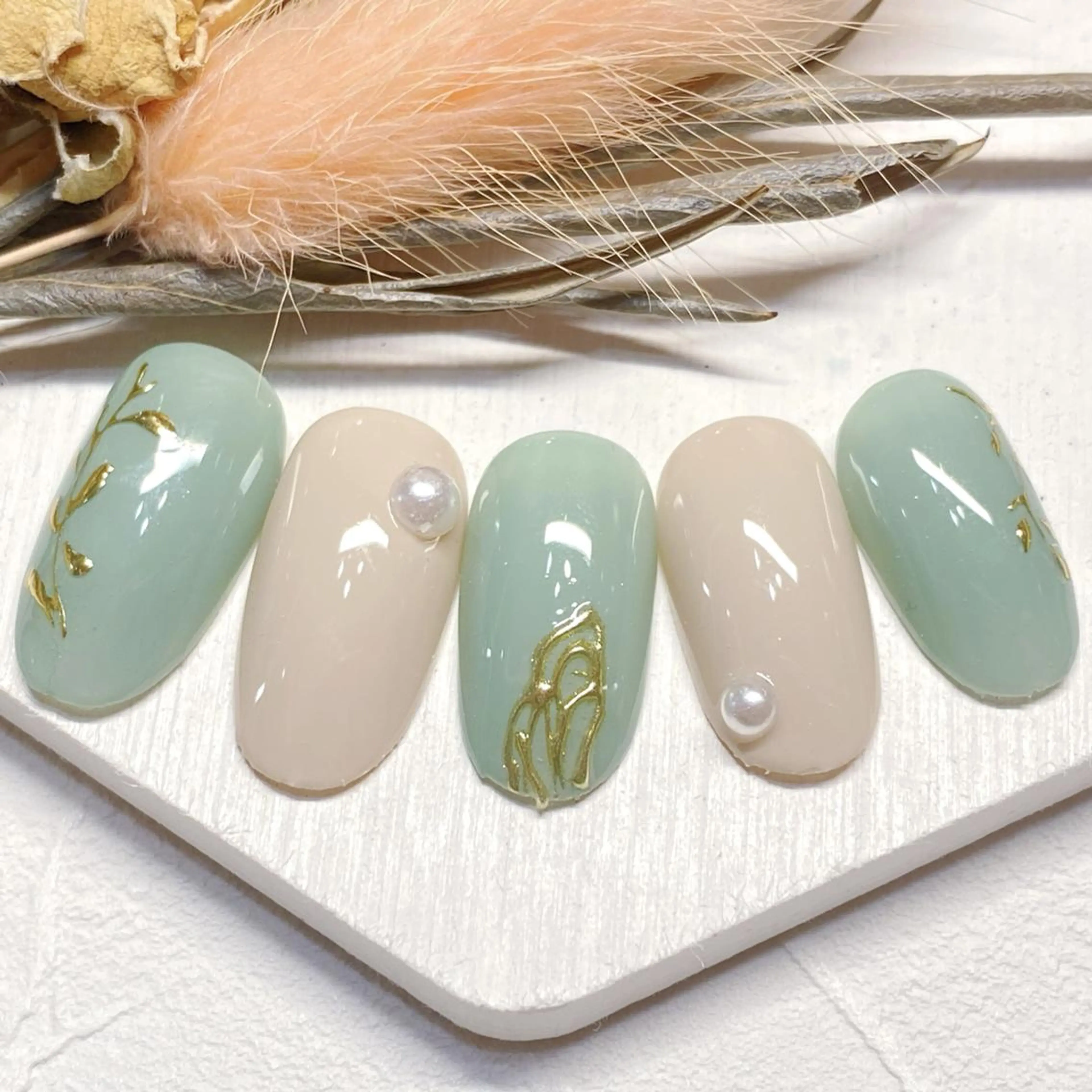 ネイル ハンドネイル ネイリストYuri シェルウェリナ船橋のネイルデザイン