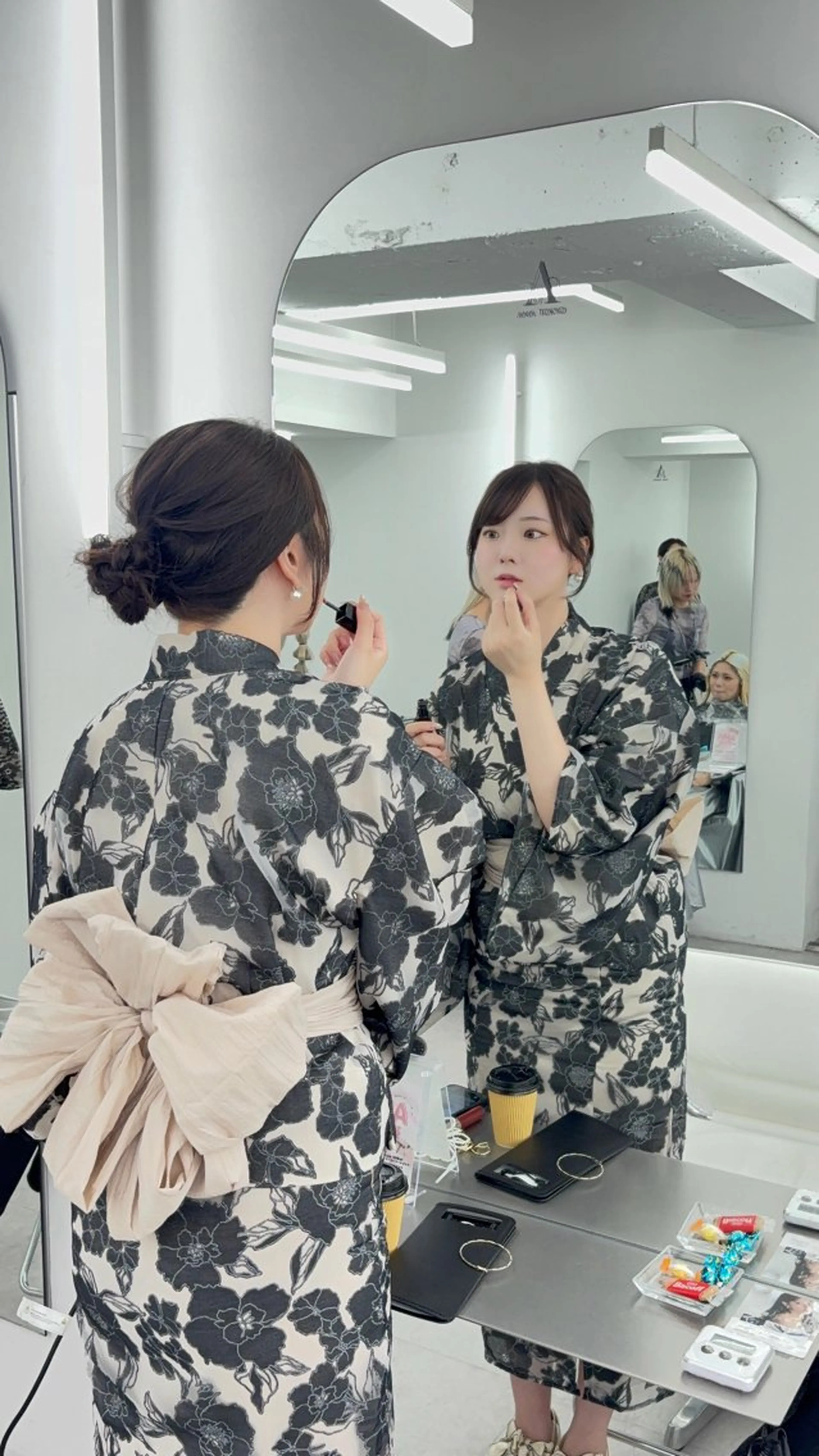 ロング ヘアセット 韓国ヘア/レイヤー/ 顔まわり足立遥奈のヘアスタイル