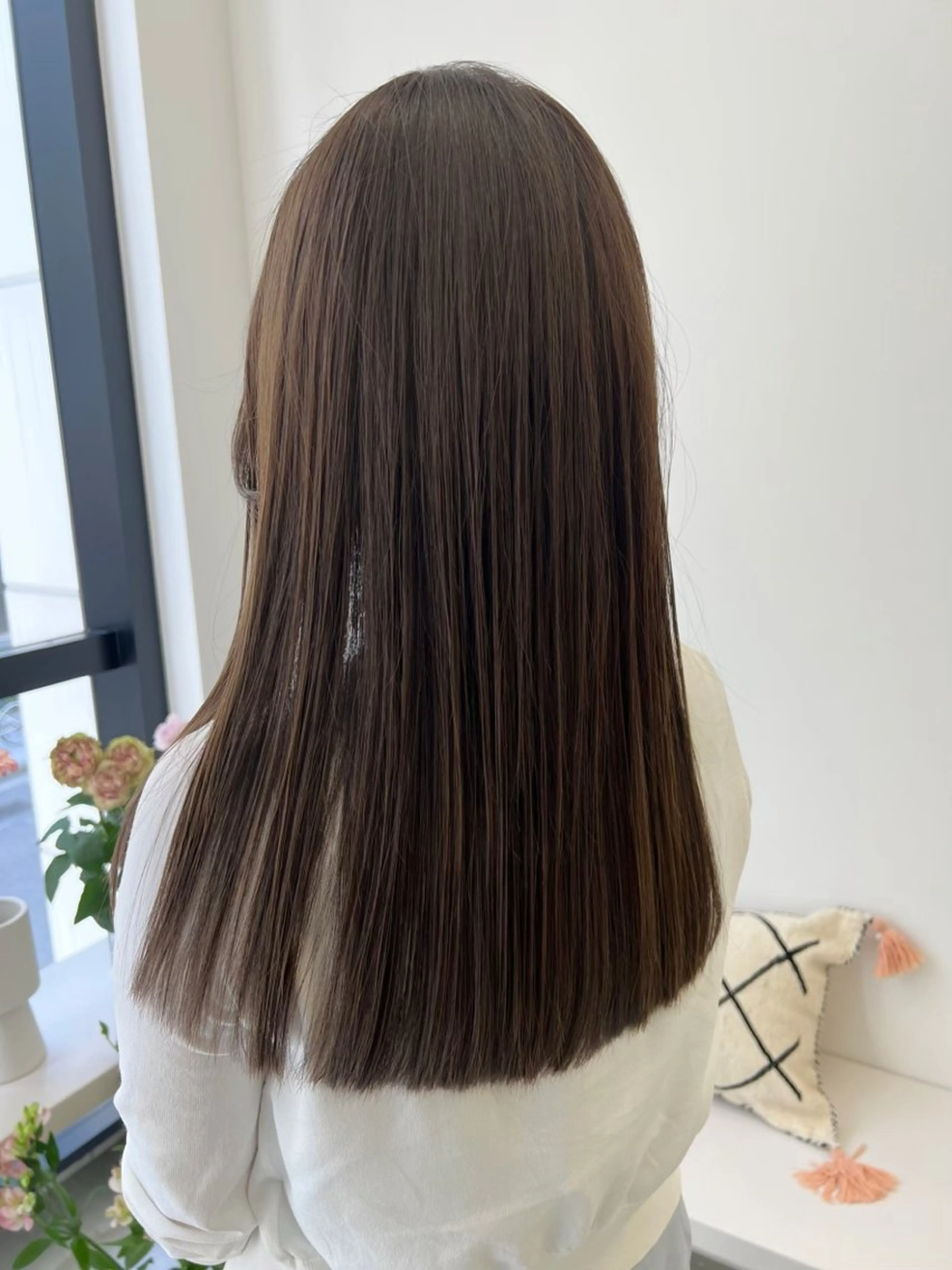 カラー ヘアカラー トリートメント 🌷花屋併設🌷 岡本明日実のヘアスタイル