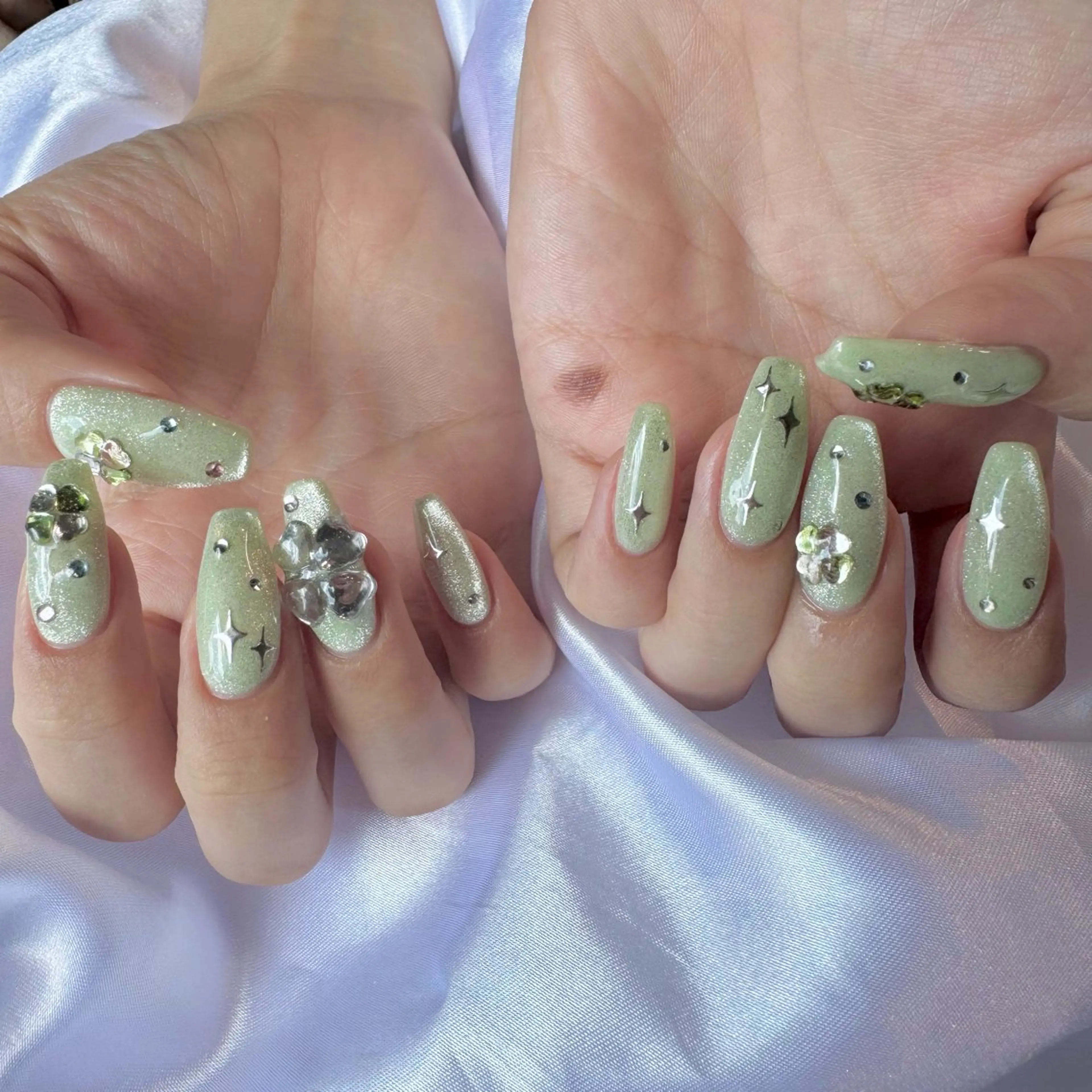 ネイル ハンドネイル nail salon e'mu💐のネイルデザイン