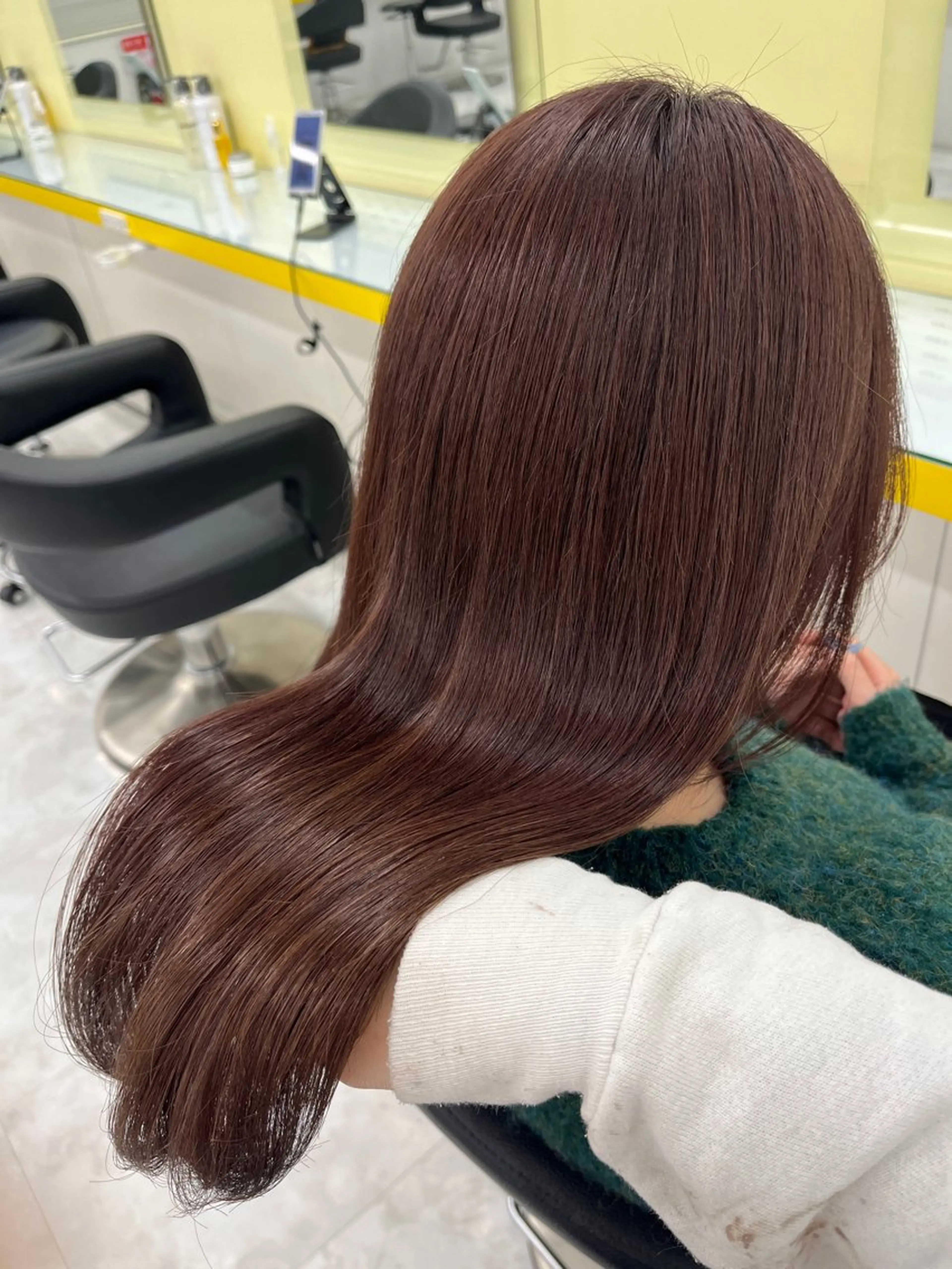 セミロング カラー ヘアアレンジ ベージュカラー ブリーチ ブルーカラー ブラウンカラー カシス ヘアカラー トリートメント ヘアセット 🎀Girly艶髪カ ラー🎀Harukaのヘアスタイル