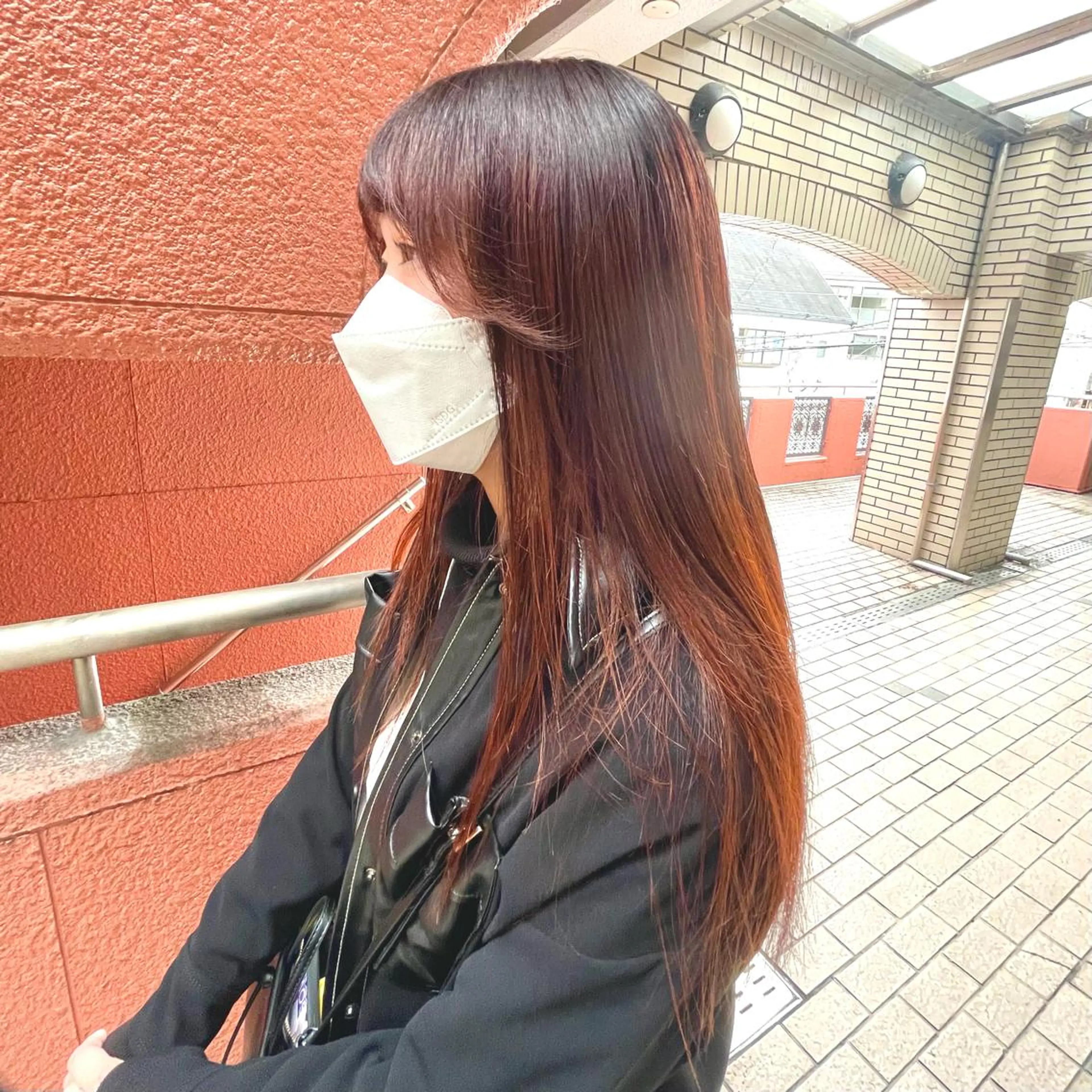 ロング カラー オレンジ Emily所属・永石 知沙希の眉毛・アイブロウイメージ