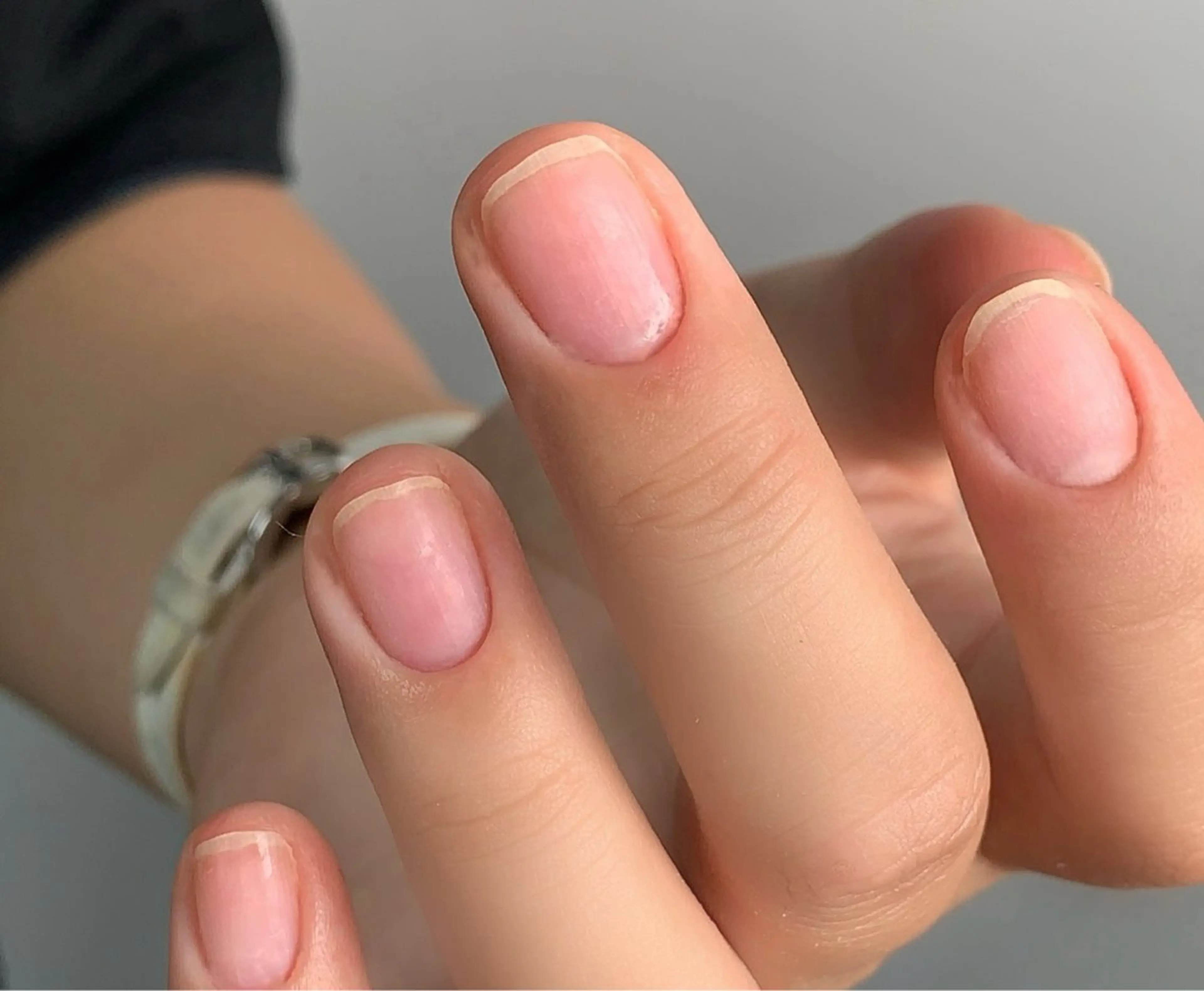 ネイル Mia nail salon所属・浮中 美愛のネイルデザイン