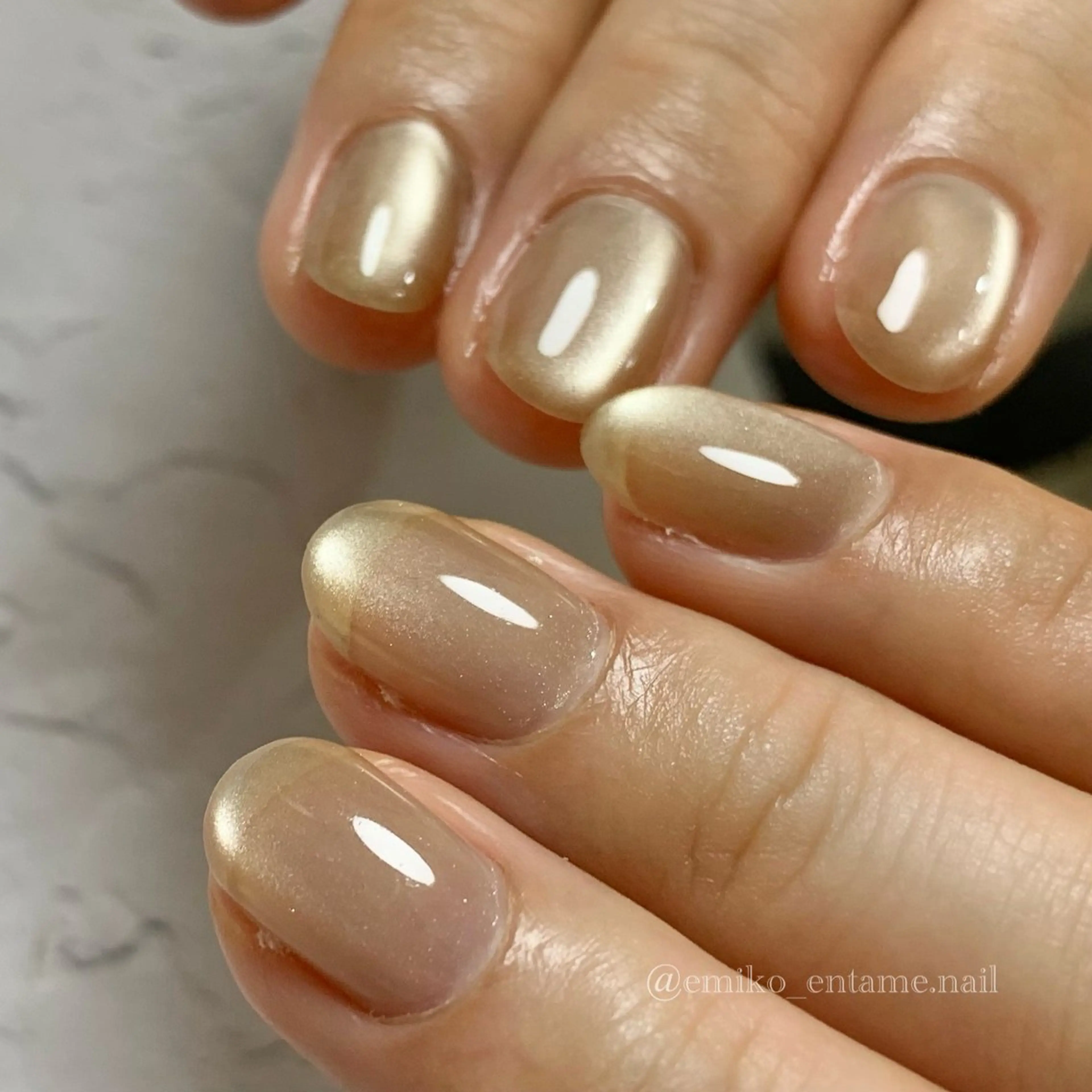 ネイル シンプルネイル EMIKOのネイルデザイン