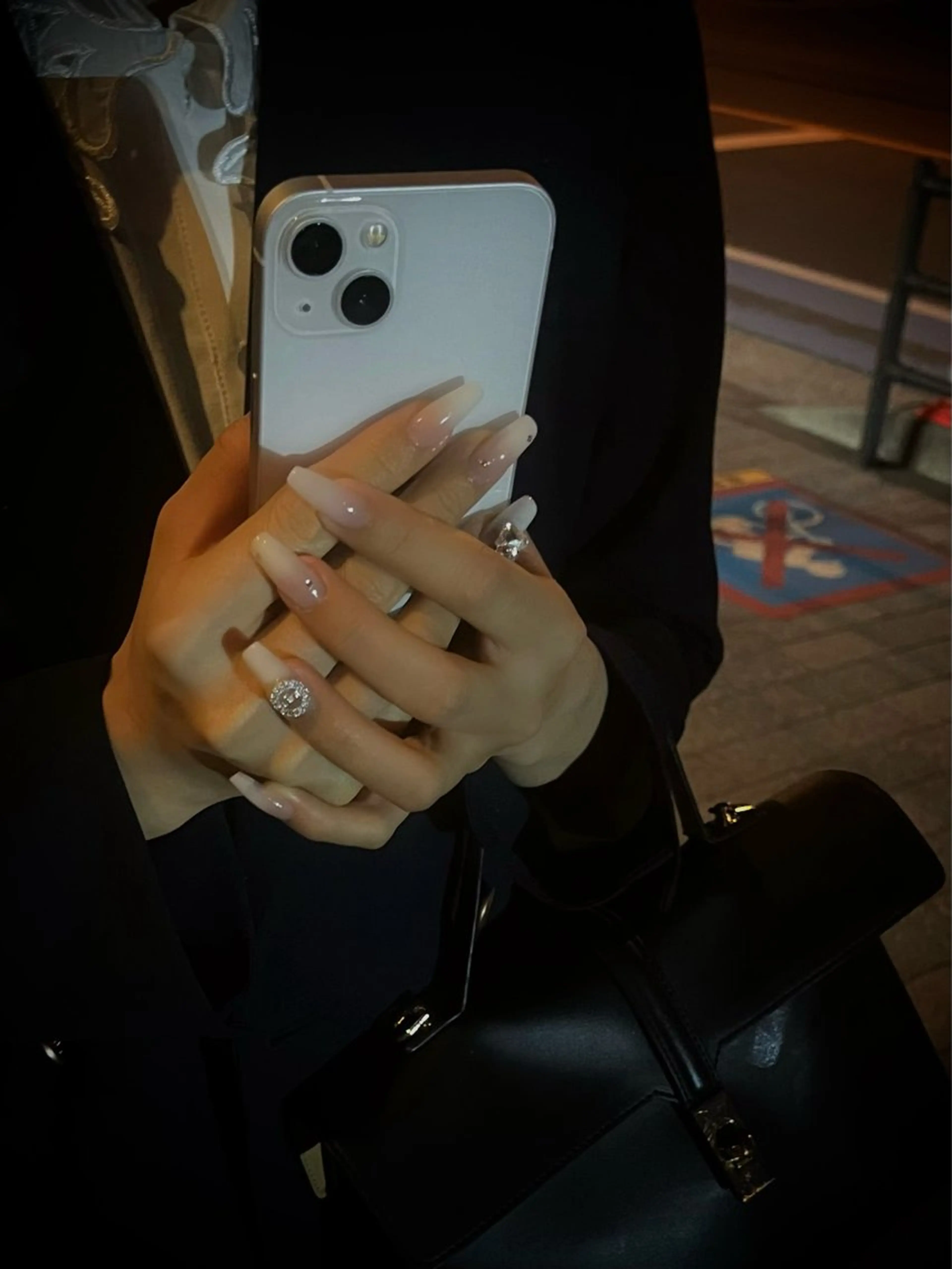 ネイル キラキラネイル マグネットネイル ワンカラーネイル スカルプネイル ワンホンネイル nine.🦋 YUKOのネイルデザイン