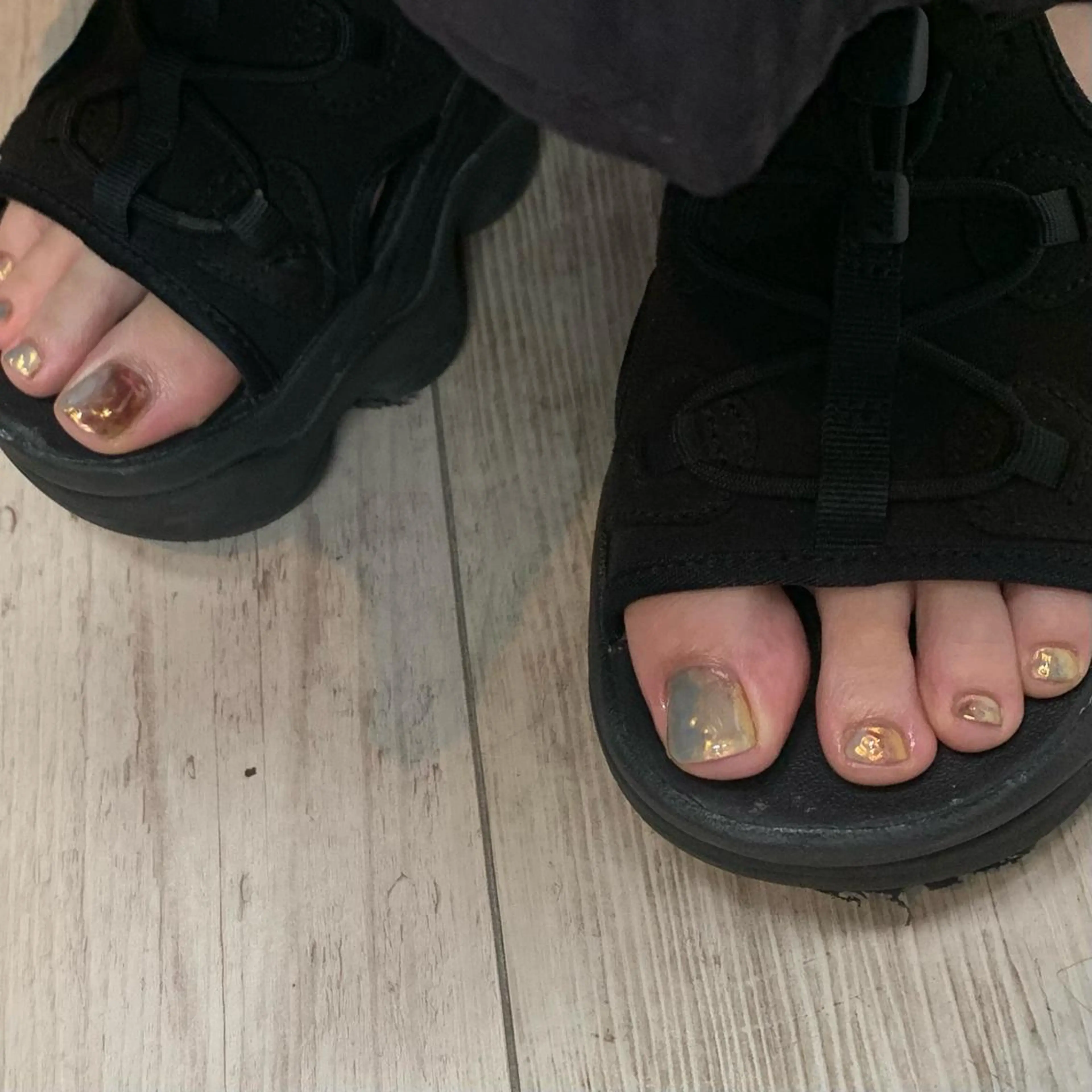 ネイル オーロラネイル アトリエ １０３のネイルデザイン