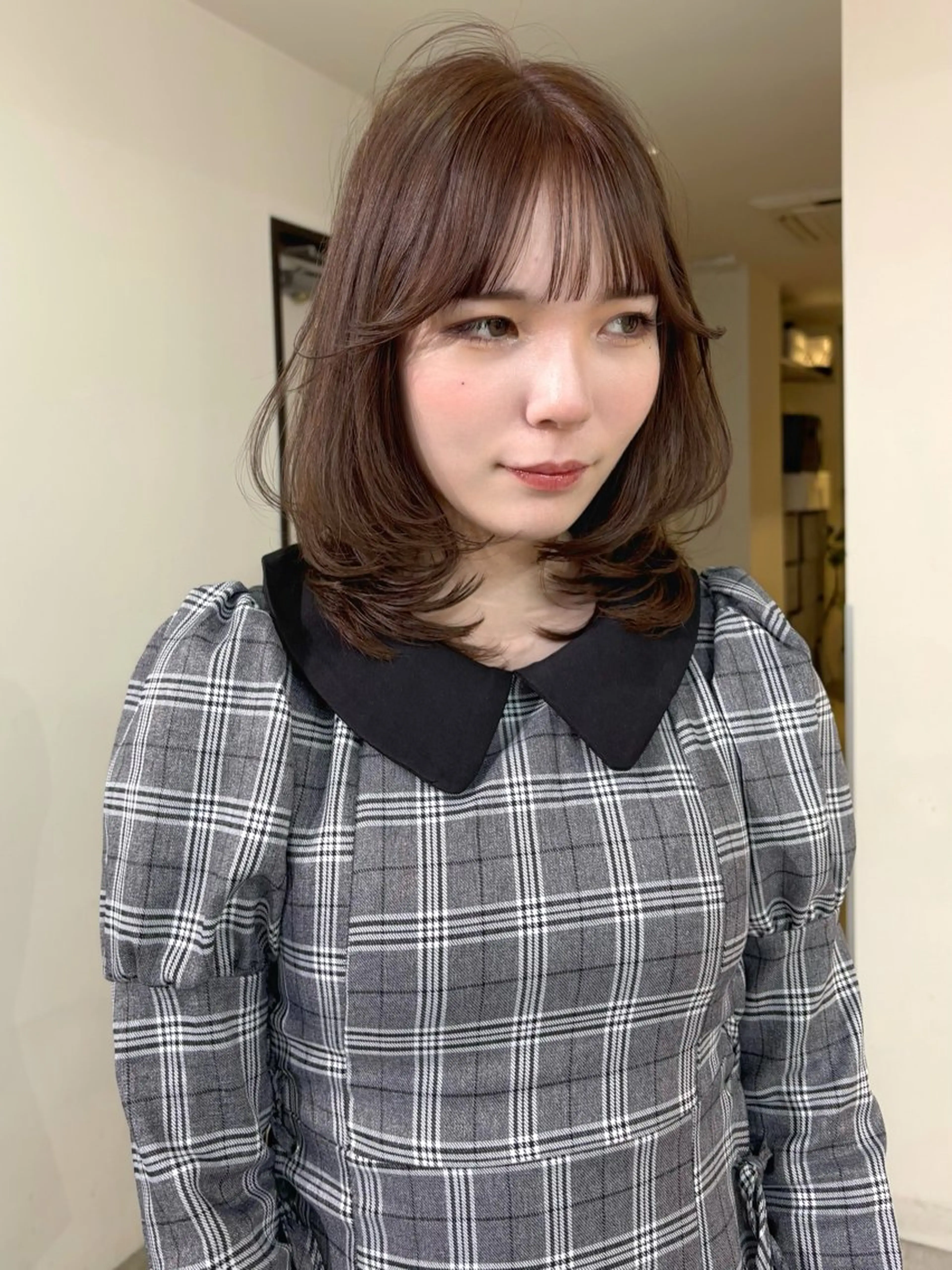 ロング カラー ベージュカラー ブリーチ 透明感カラー ブリーチなしカラー くびれヘア カット ヘアカラー mizuki/ピンク ベージュ.レイヤーのヘアスタイル