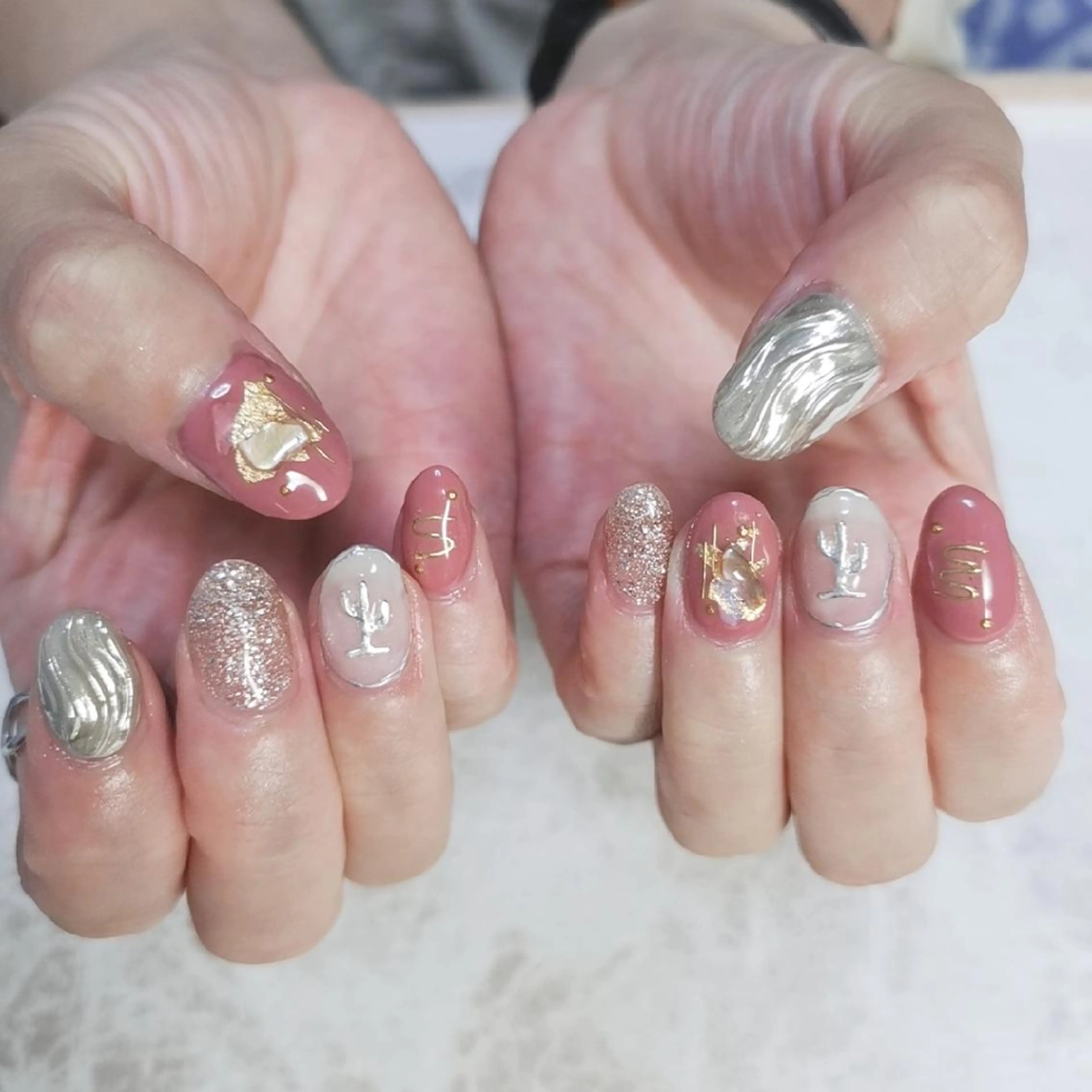 ネイル 持ち込み ハンドネイル reve あやののネイルデザイン