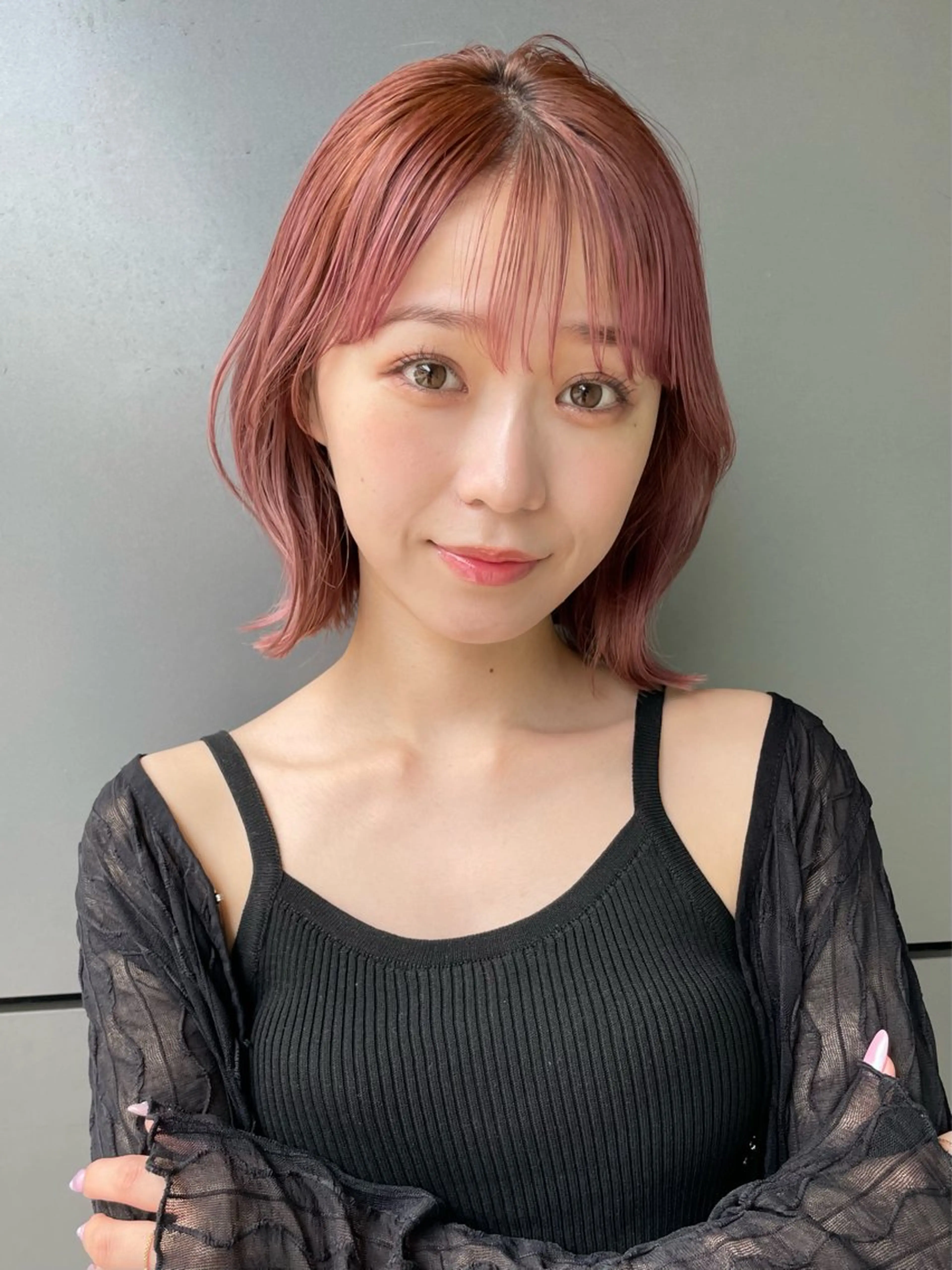 ショートボブ、ミディアムカット💇‍♀️🩷明るめ暖色ブラウンカラー💡SNS用動画撮影可能 30代前半までの方限定の写真