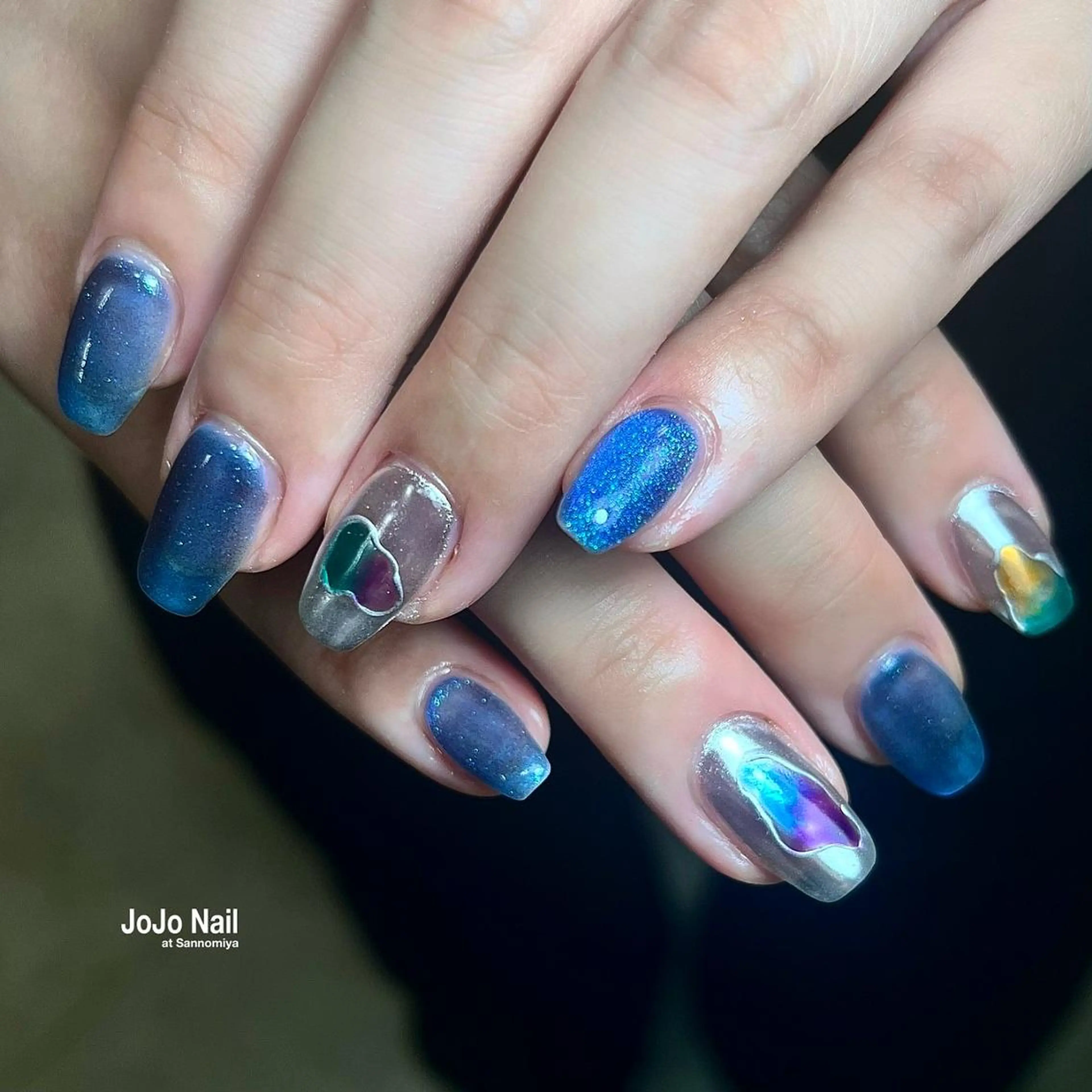 ヘアアレンジ AYAKA.T /JOJO@三宮のネイルデザイン