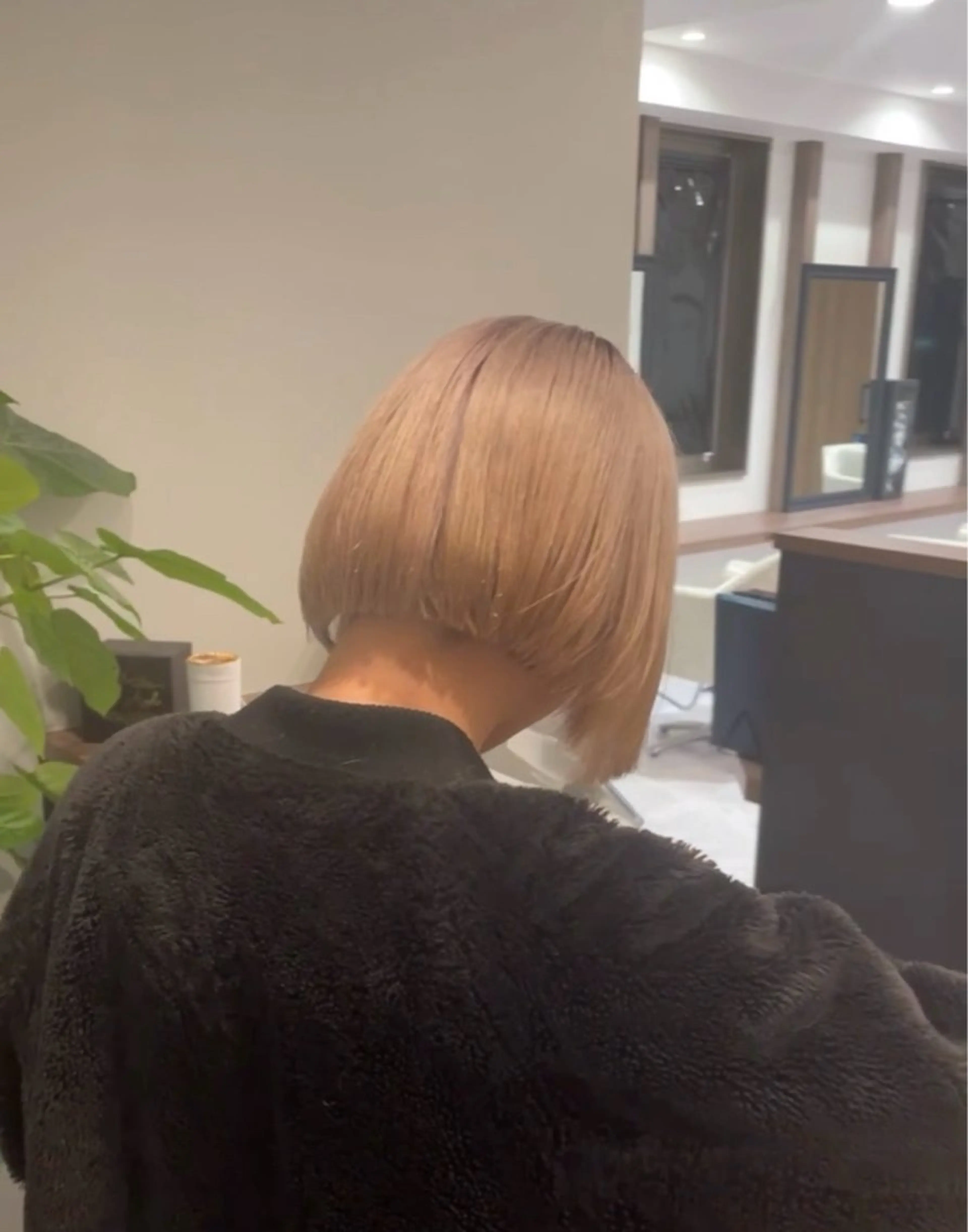 カラー FREEDOM.F所属・上野 泰誠のヘアスタイル