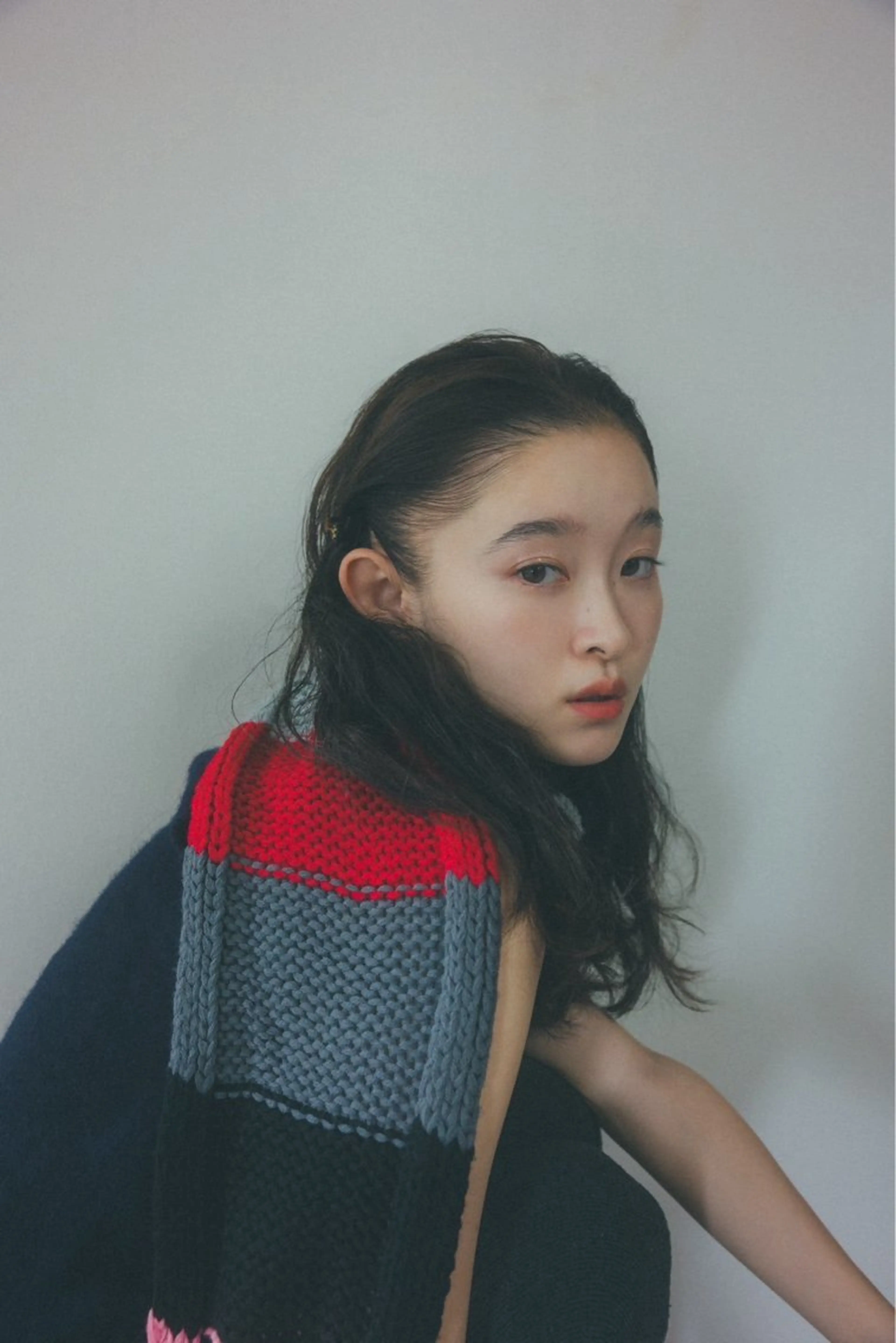 セミロング パーマ honoka ikegamiのヘアスタイル