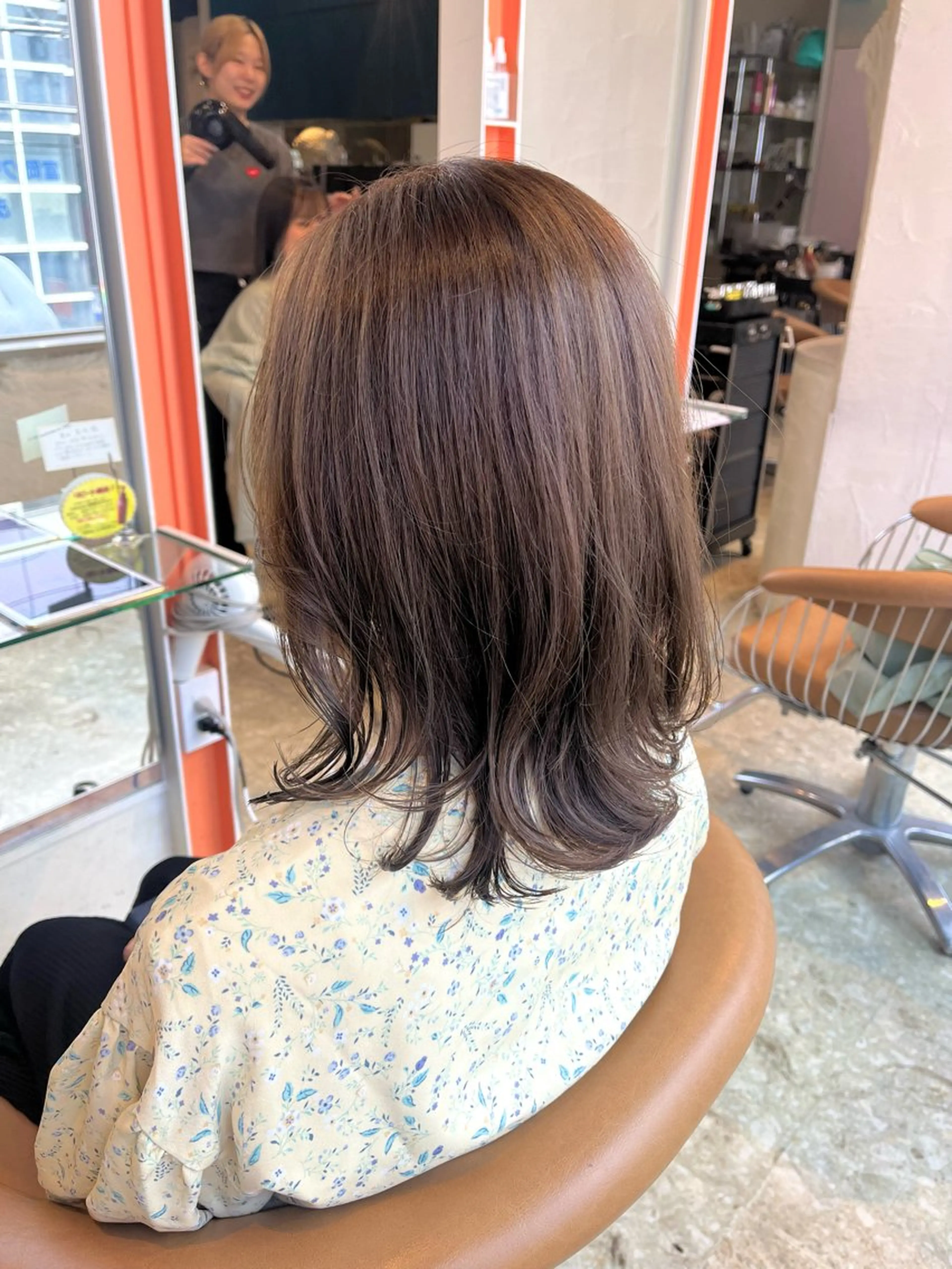 ミディアム カラー カット ヘアカラー ヘッドスパ うしだ かおるのヘアスタイル