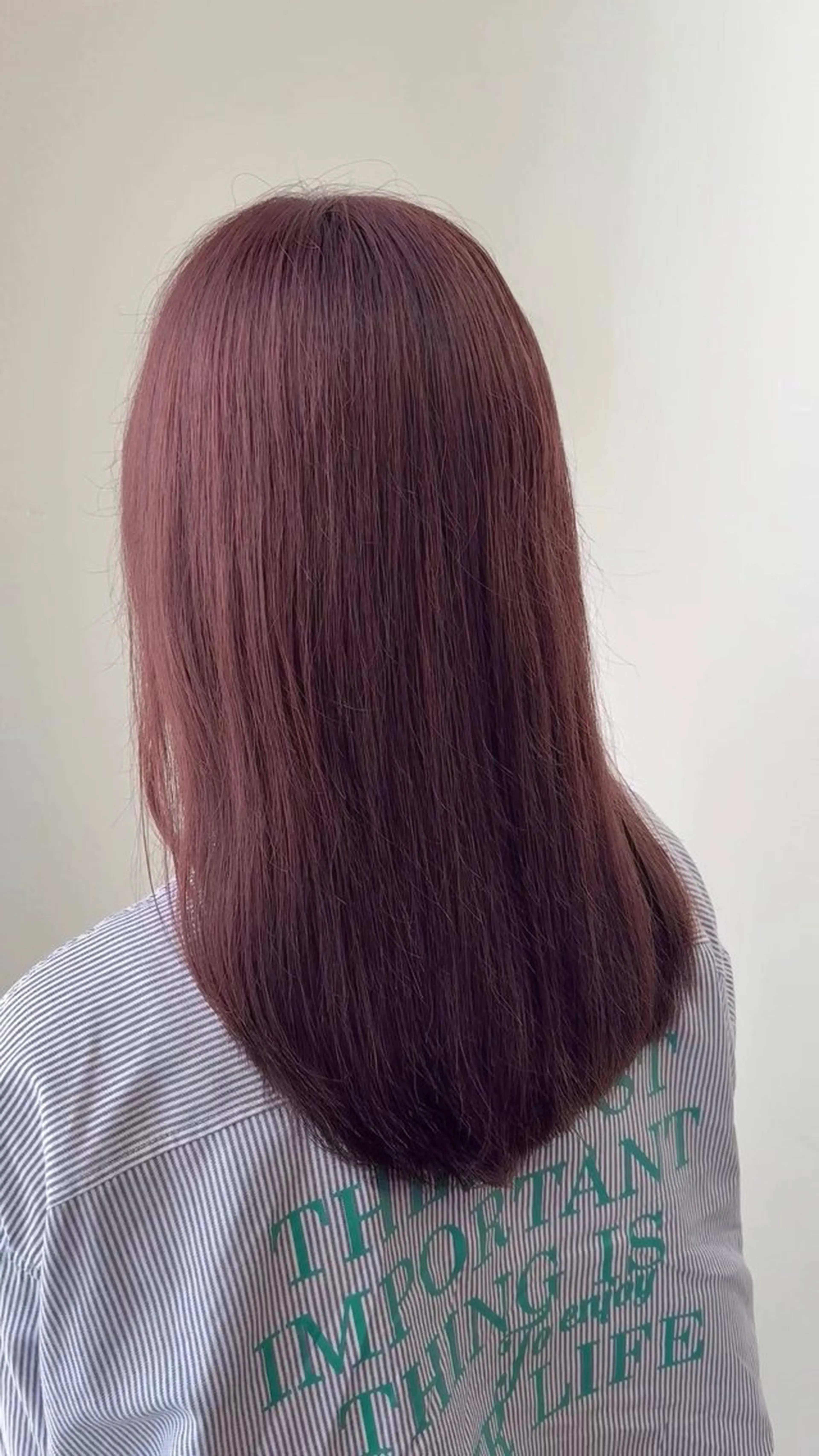 カラー 上島 彩のヘアスタイル