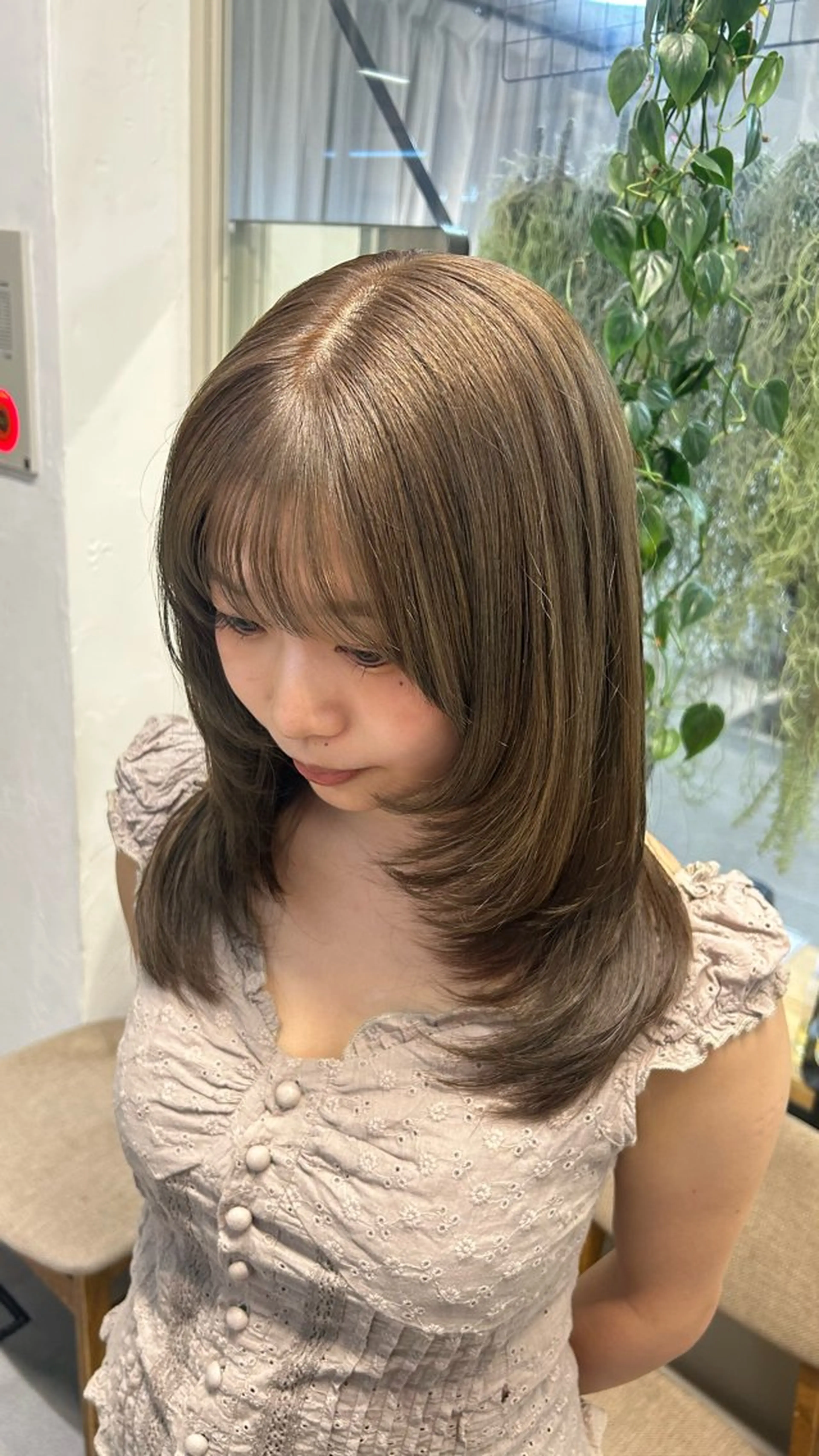 セミロング ヘアカラー トリートメント LOE所属・LOE Yuuka/42🩵のヘアスタイル