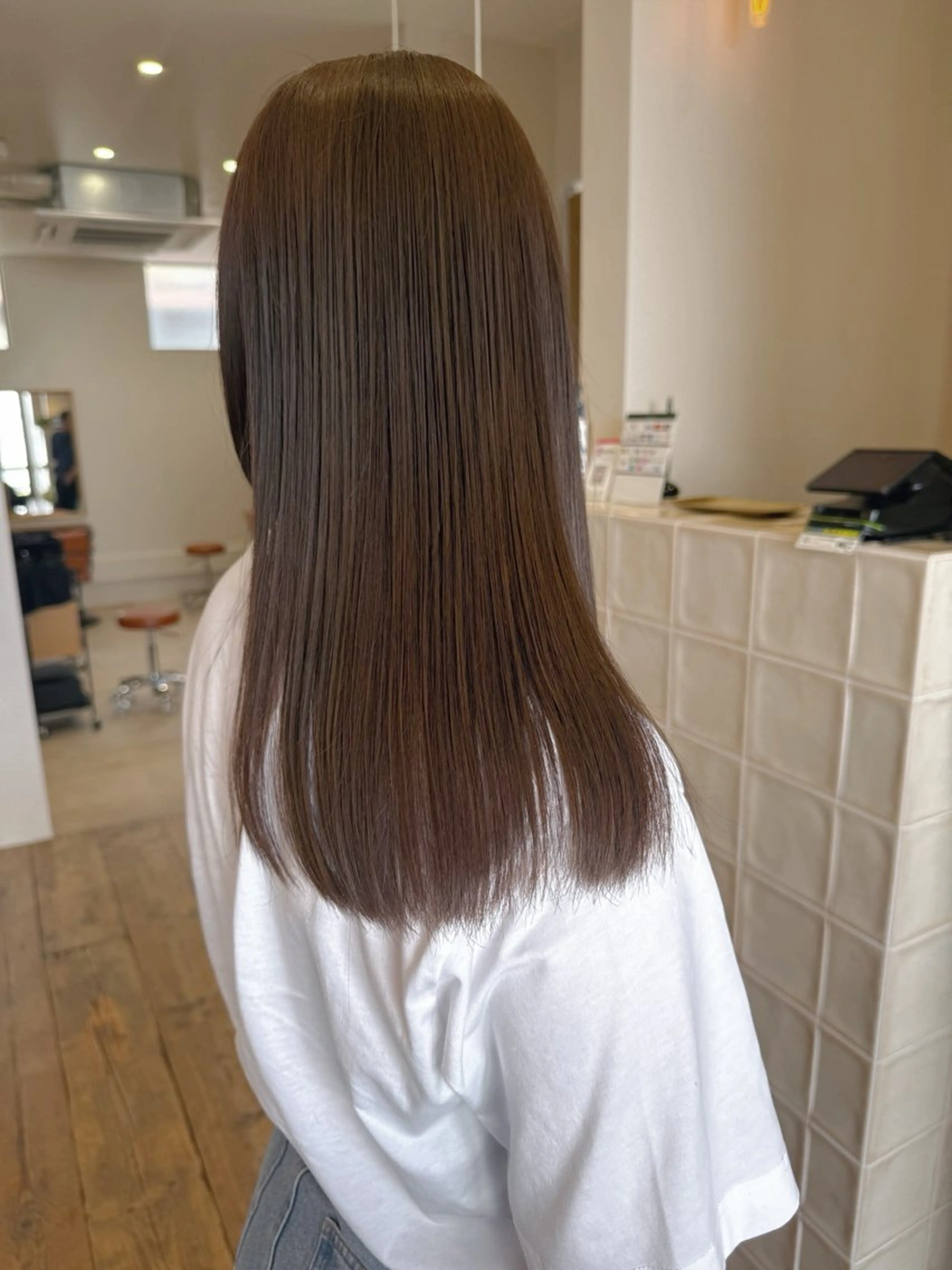 ロング 💛🤍U too e’s 鎌倉🧸のヘアスタイル