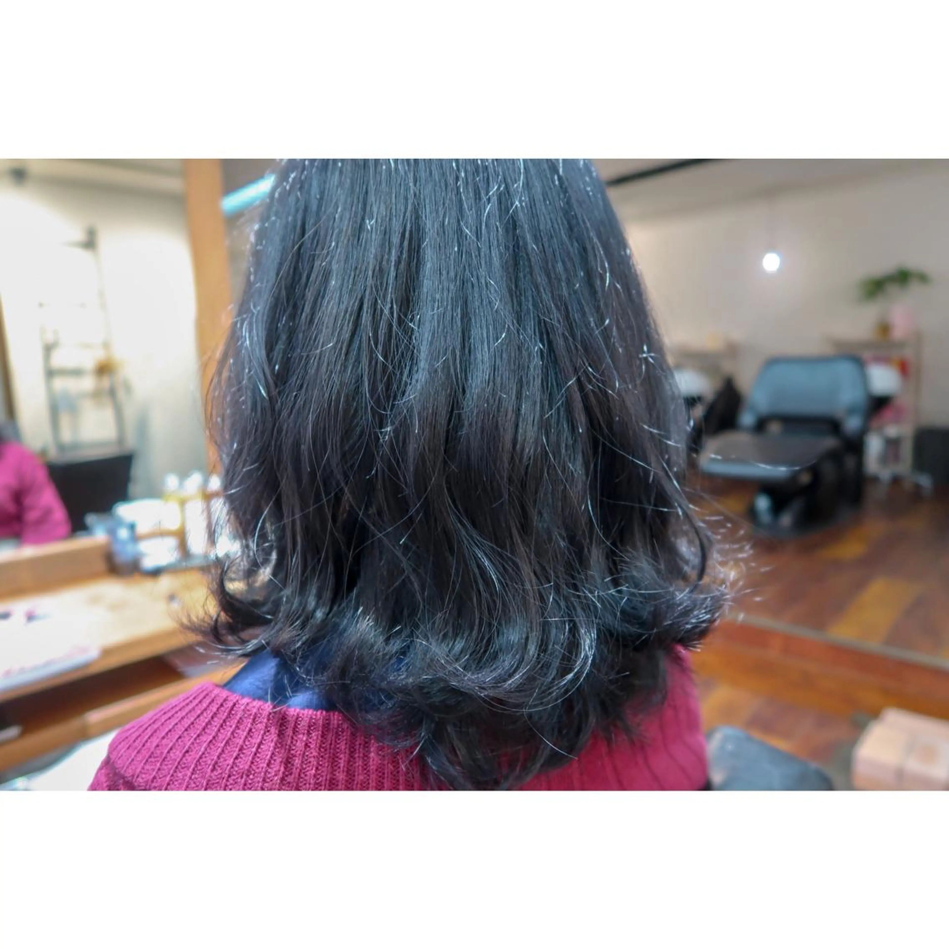 ミディアム カラー アッシュ 黒髪 透明感カラー 江上拓郎/ショート /酸性ストレートのヘアスタイル