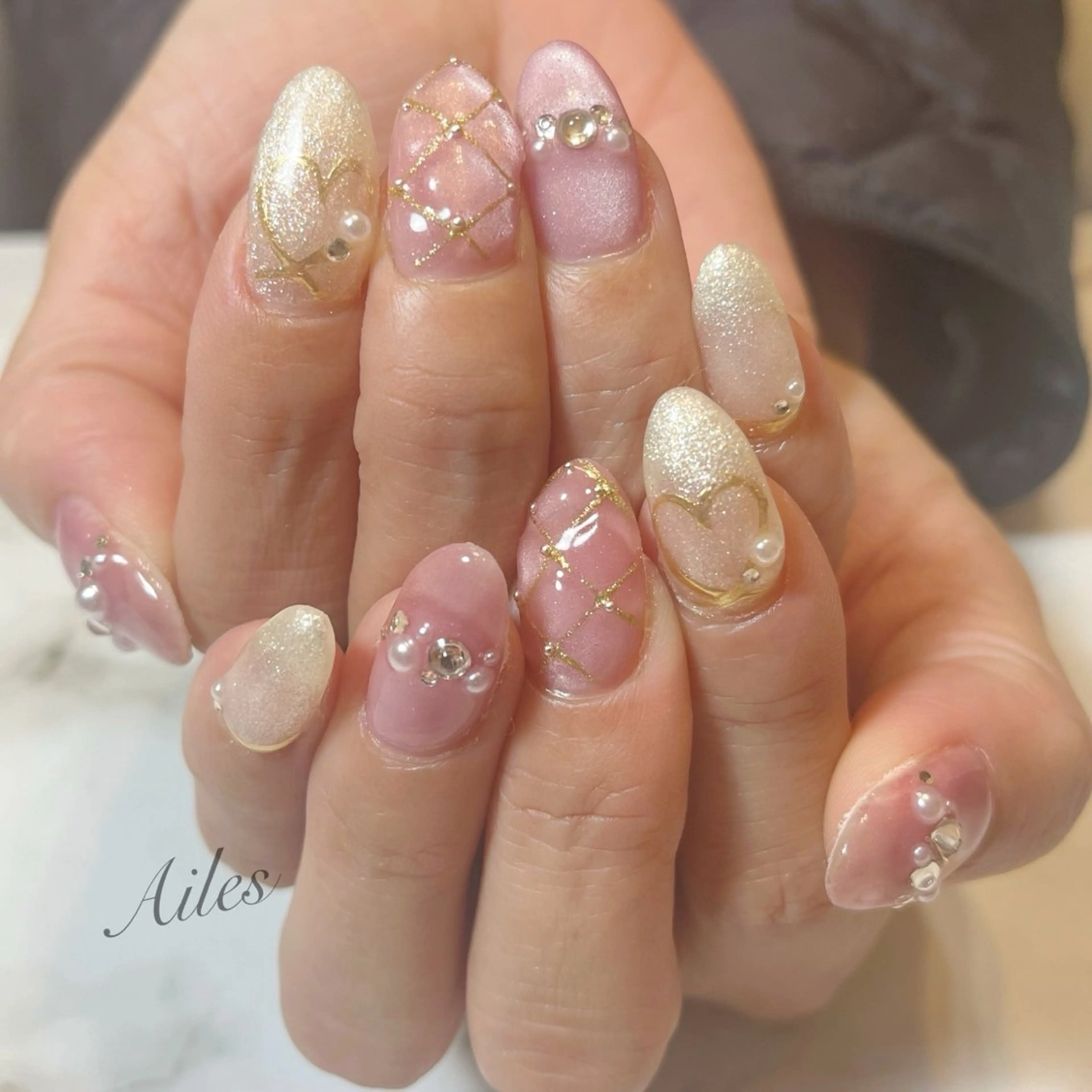 ネイル Ailes mayumiのネイルデザイン