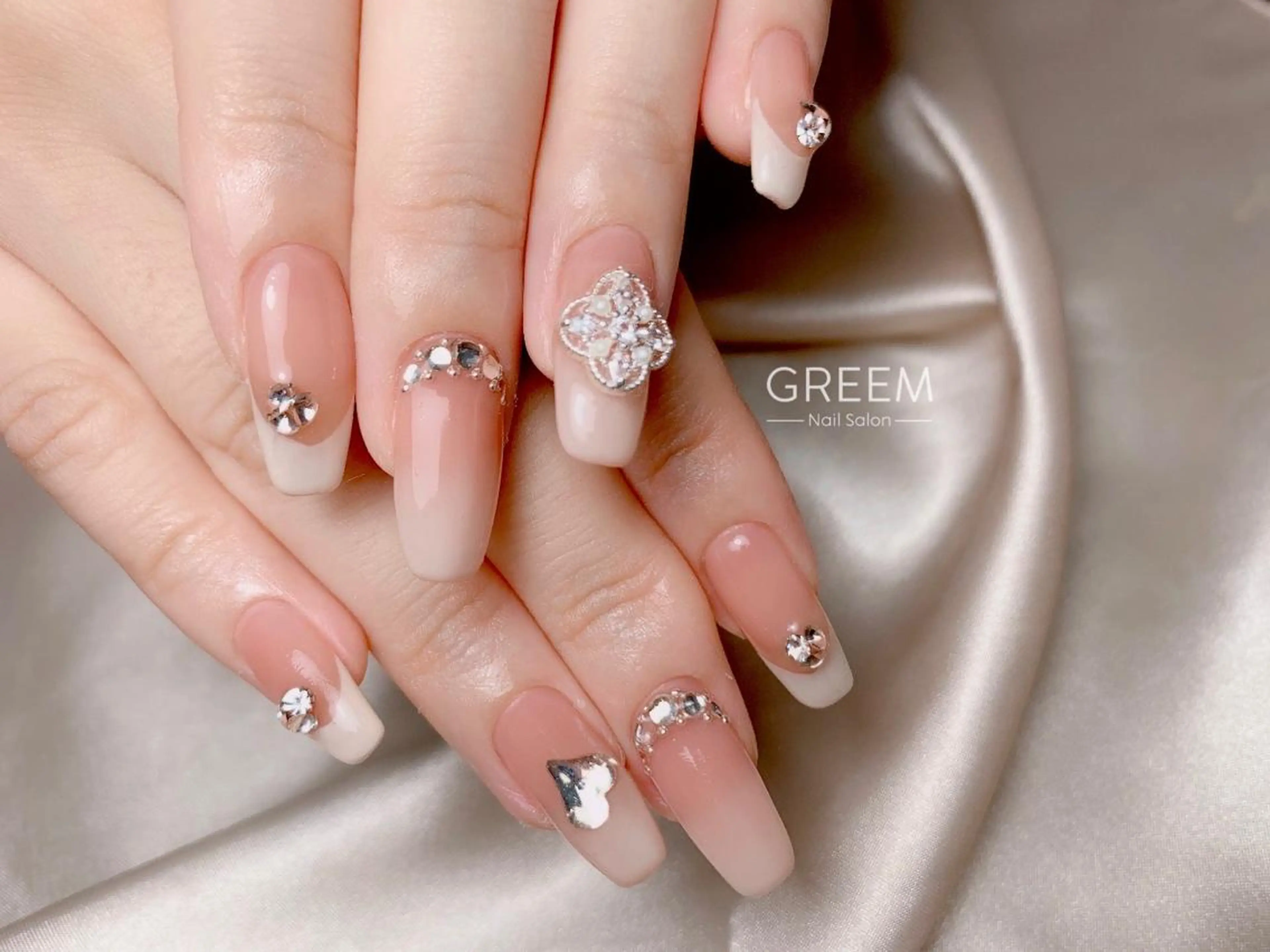 ネイル GREEM グリームのネイルデザイン