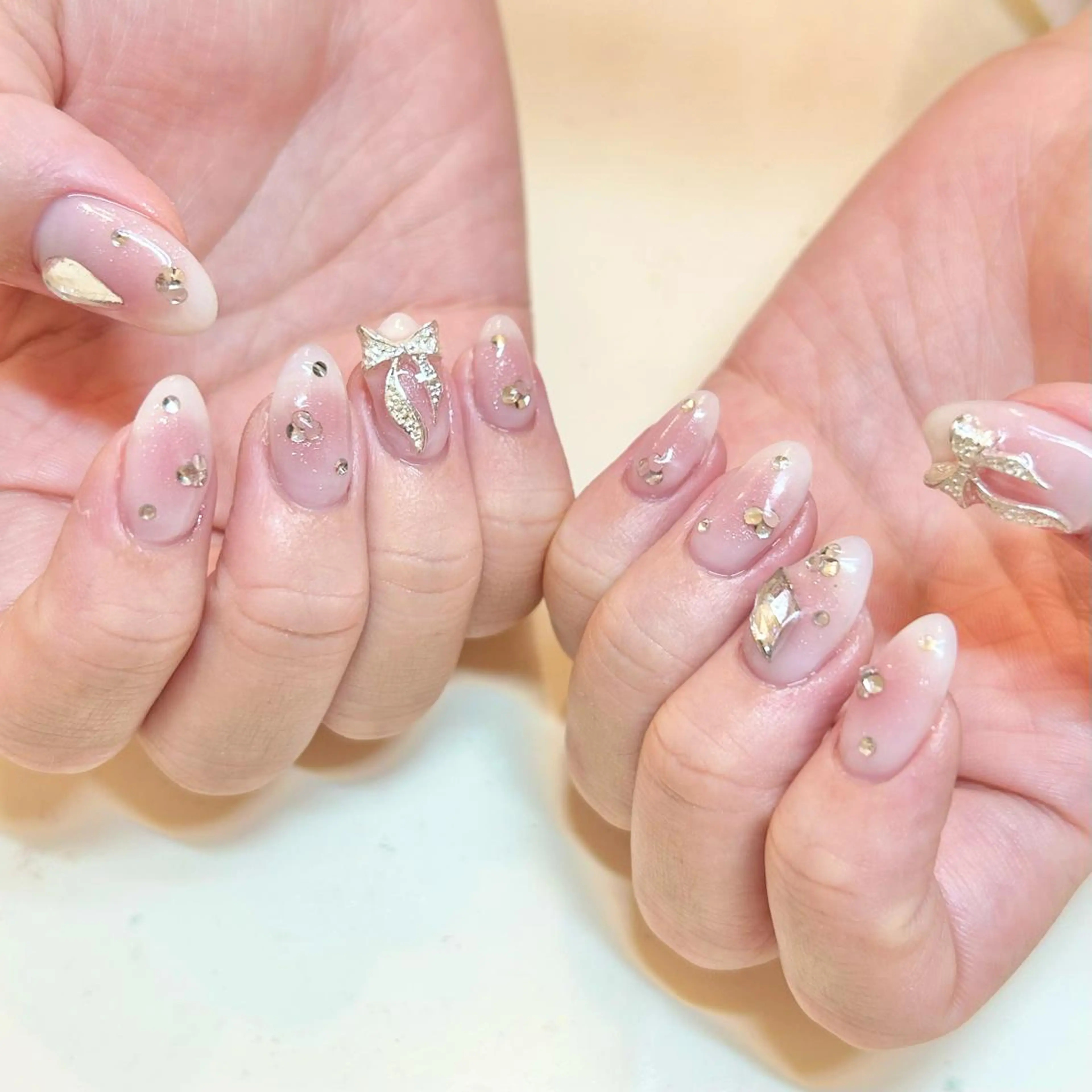 ネイル ハンドネイル 藤原 みゆのネイルデザイン