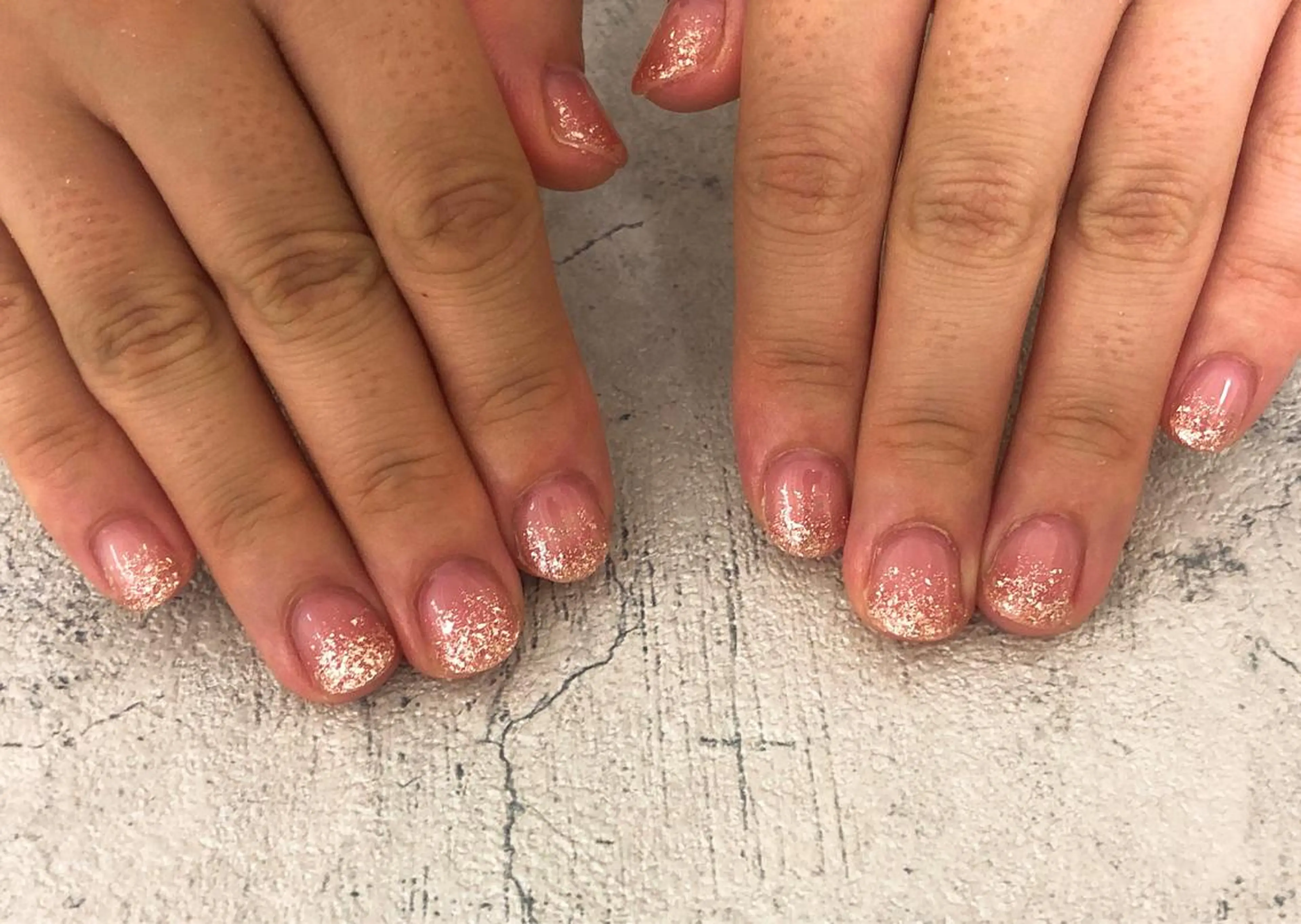 ネイル ラメ(グリッター) ラメグラデーション ハンドネイル Mogu nail 二子玉川のネイルデザイン