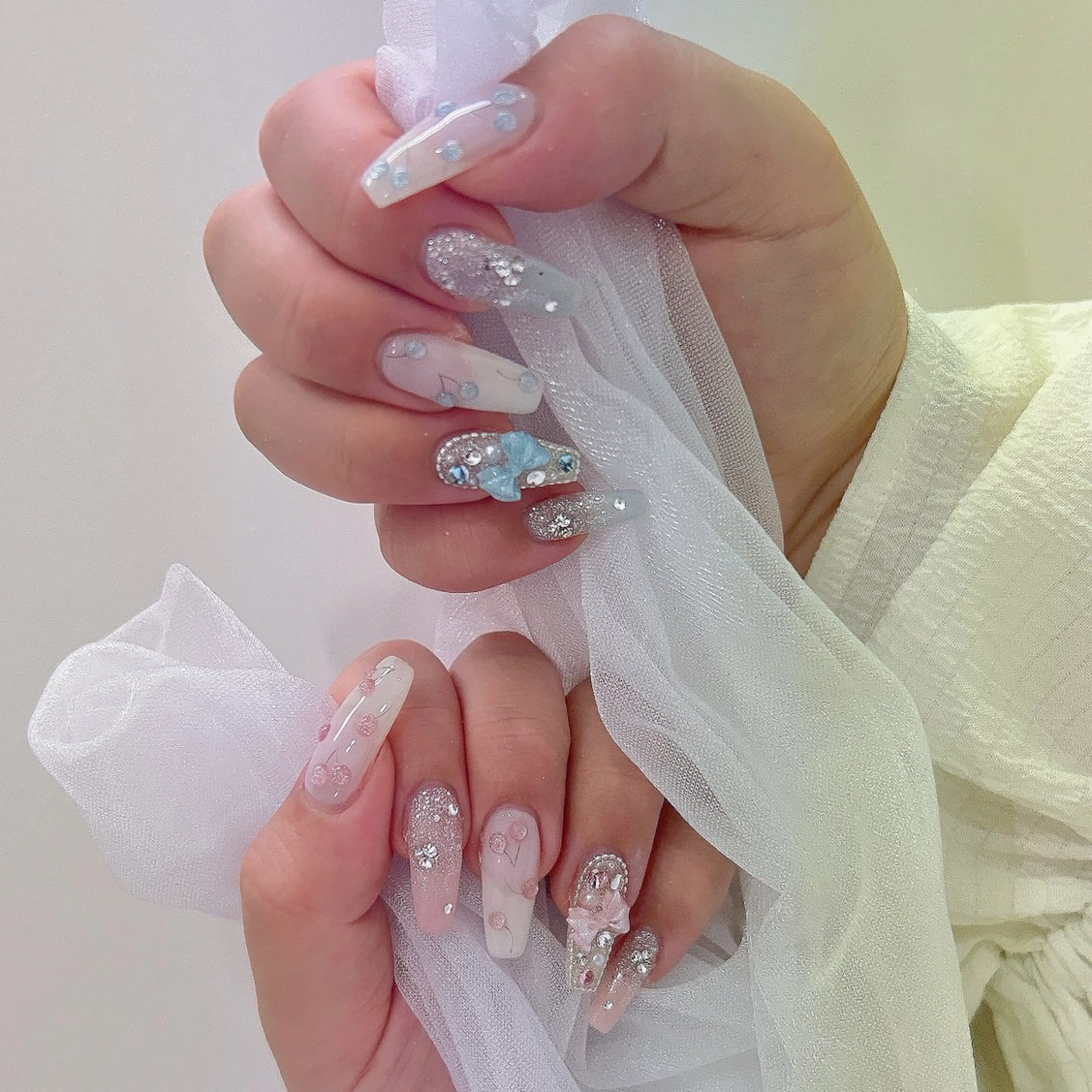 ネイル Nabi Nail所属・. Natsumiのネイルデザイン