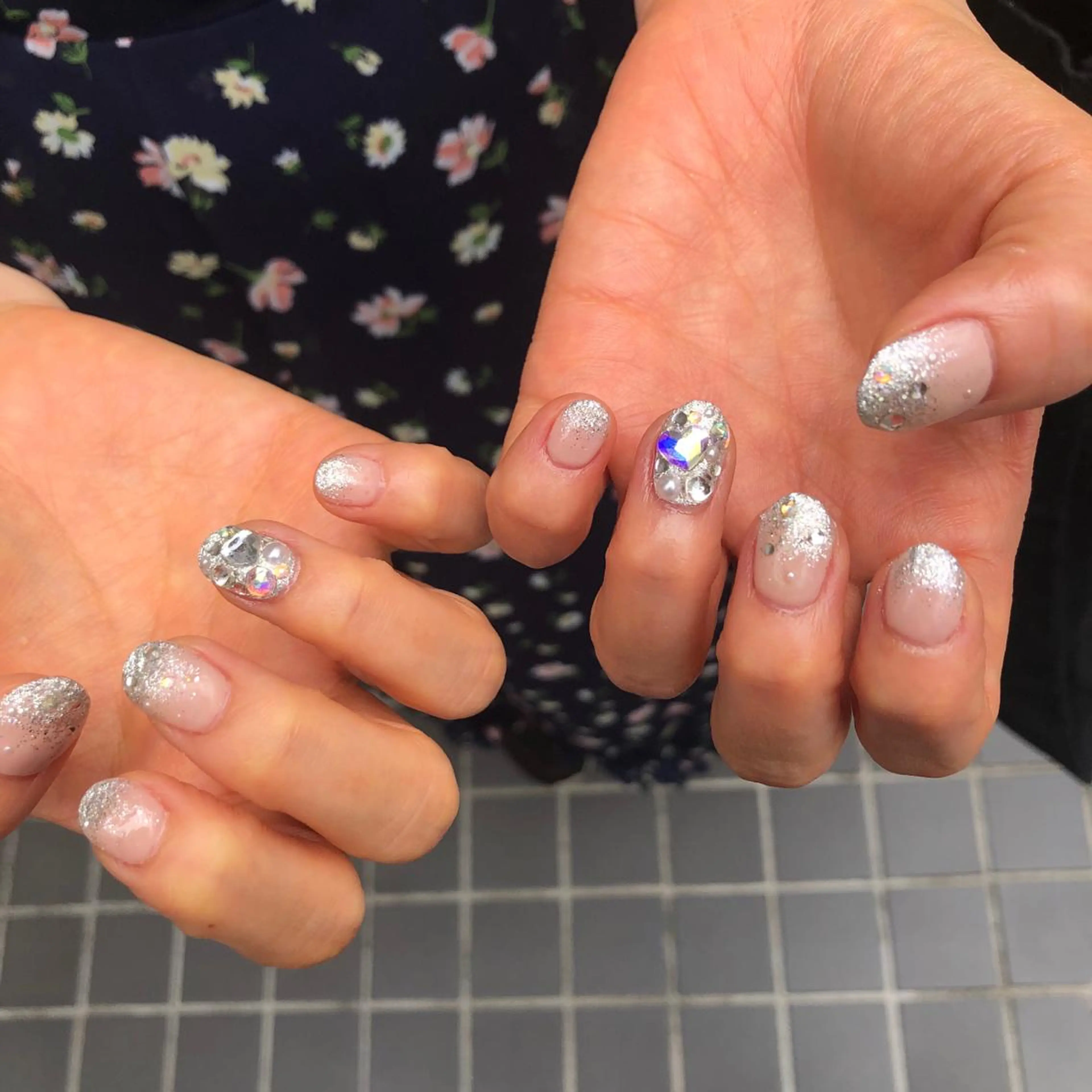 ネイル 河野 弥月のネイルデザイン