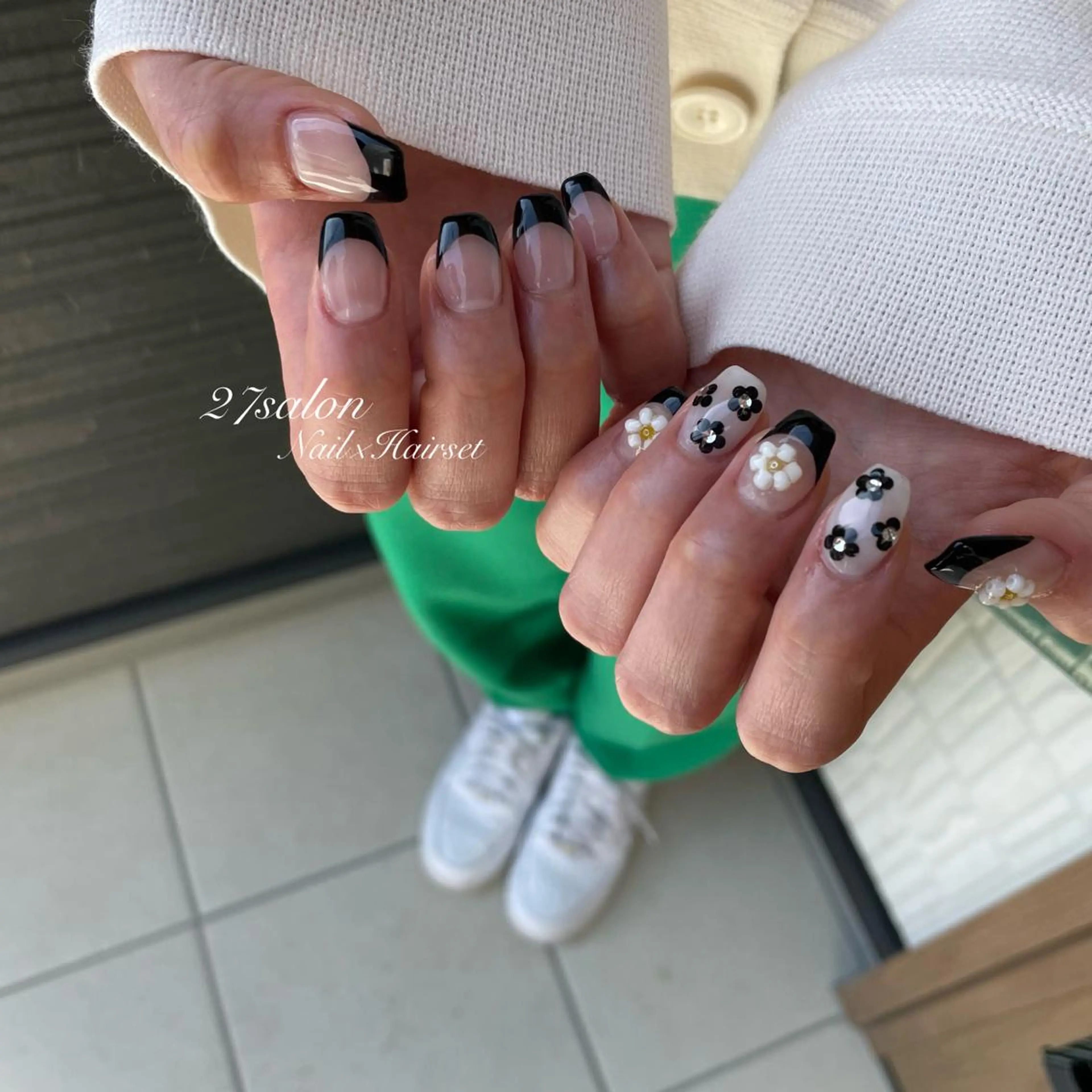 ネイル フラワーネイル フレンチネイル 27salon yuinaのネイルデザイン