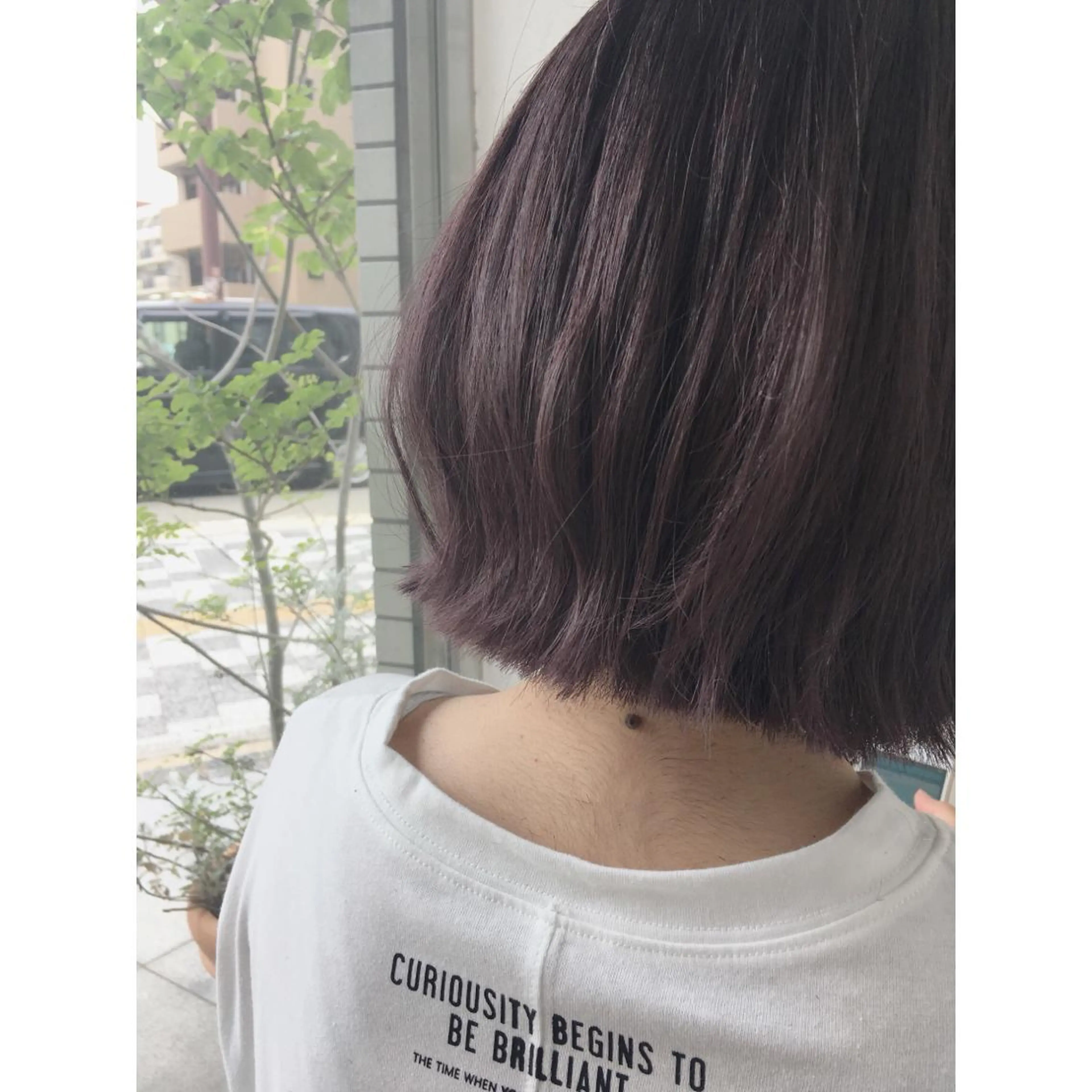 ミディアム カラー パープルカラー ボブ カット ヘアカラー fio マナミのヘアスタイル