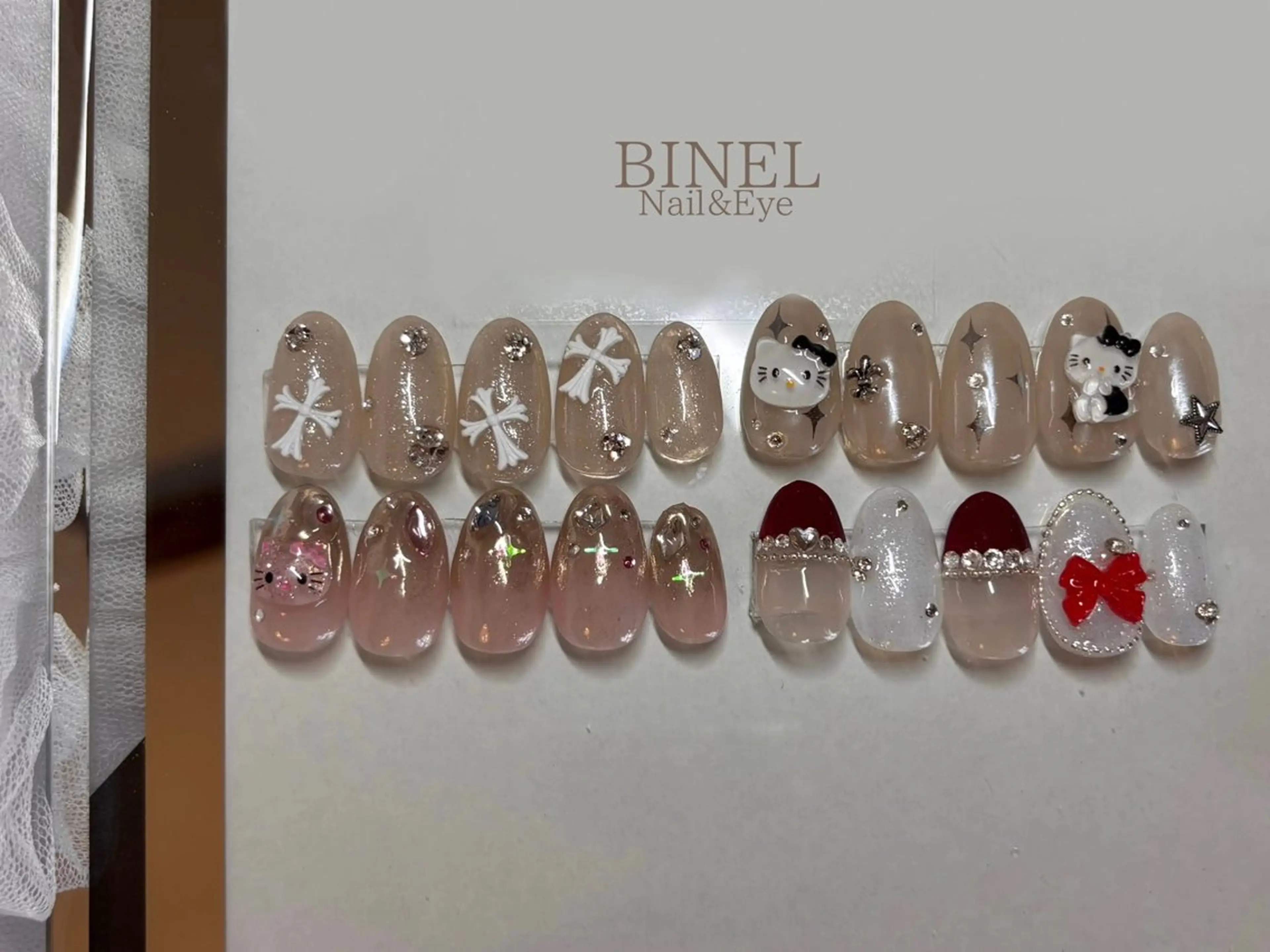 ネイル BINEL REINAのネイルデザイン