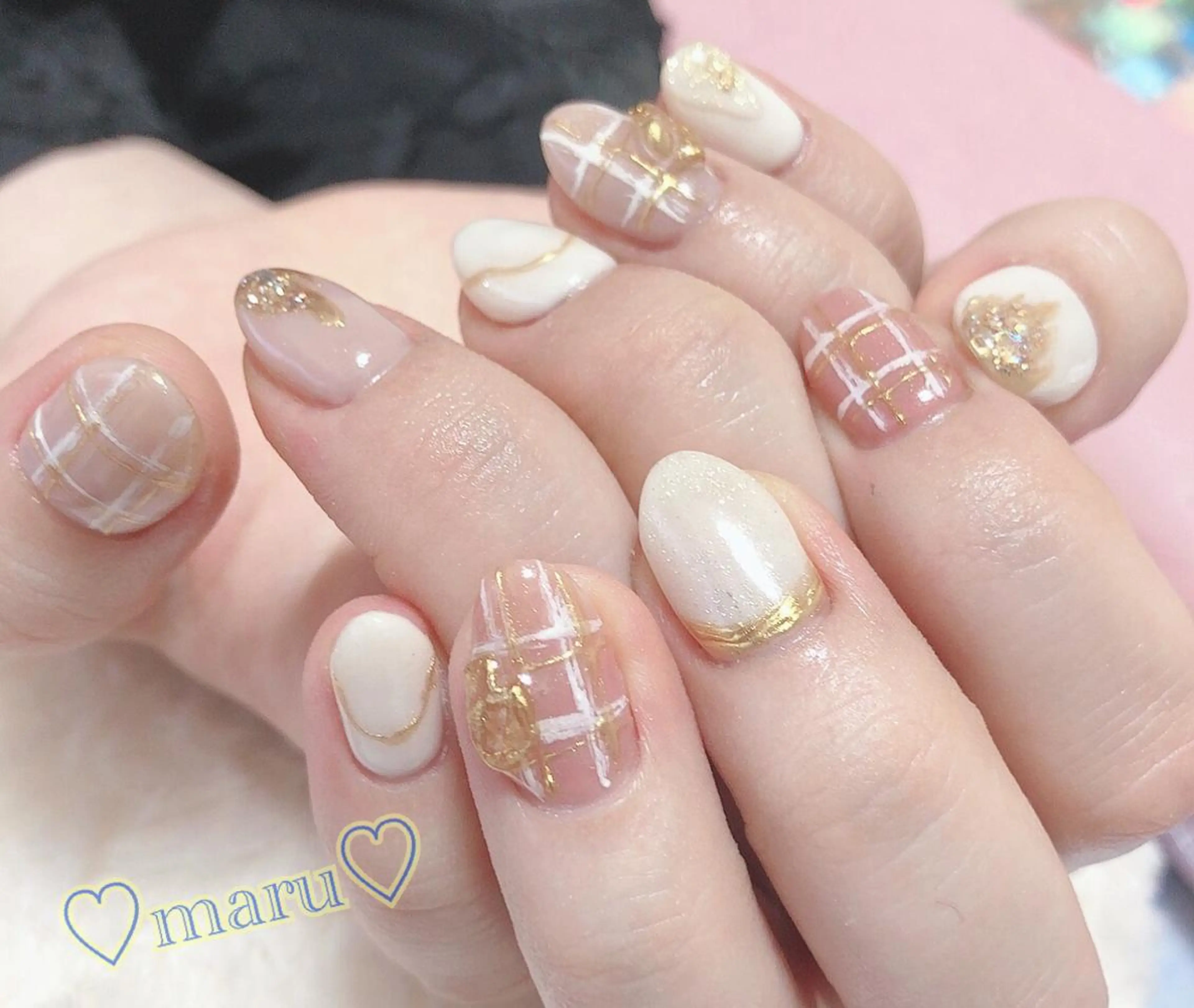 ネイル ハンドネイル フットネイル まるみ ♡のネイルデザイン