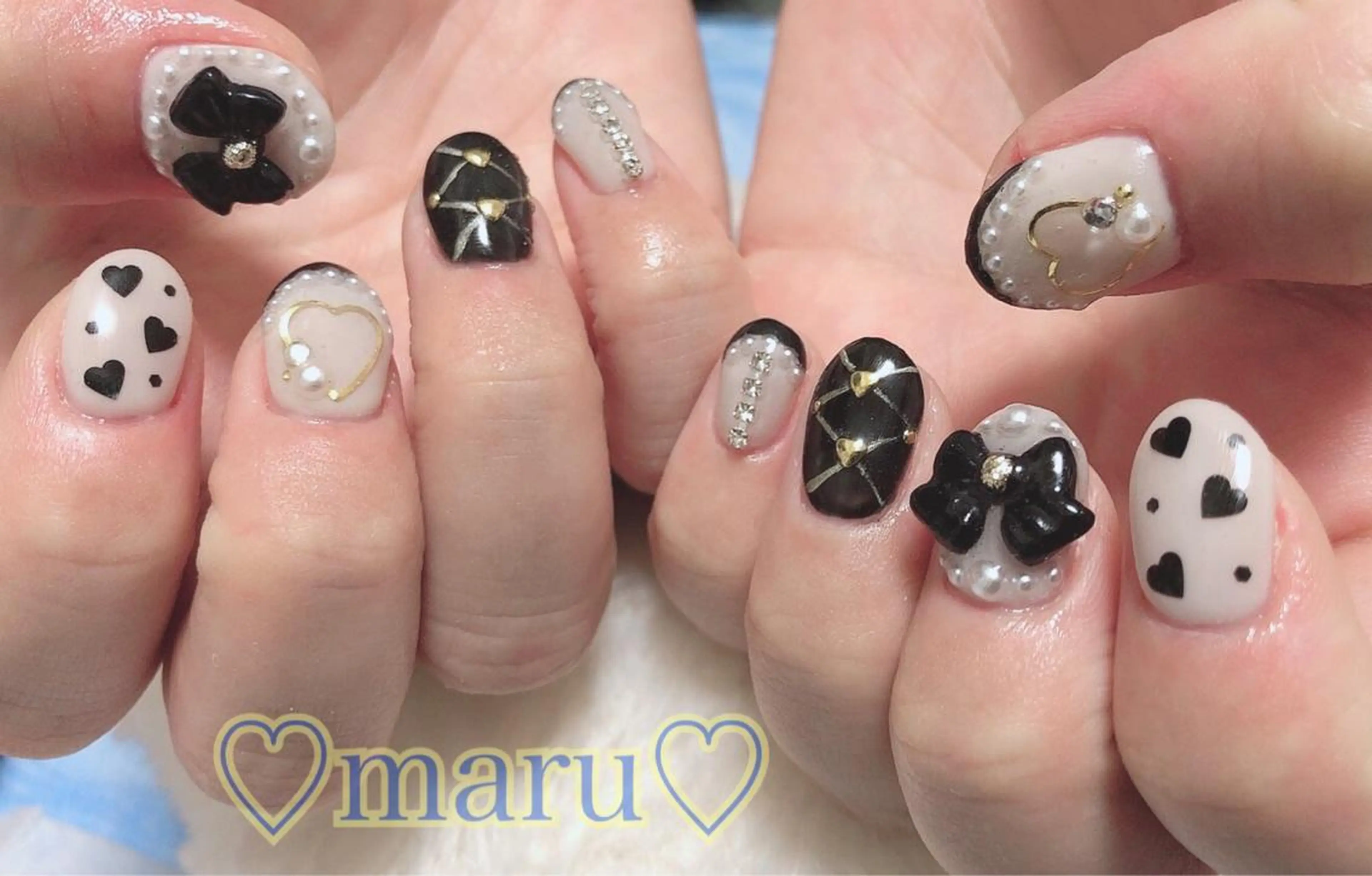 ネイル ハンドネイル フットネイル まるみ ♡のネイルデザイン