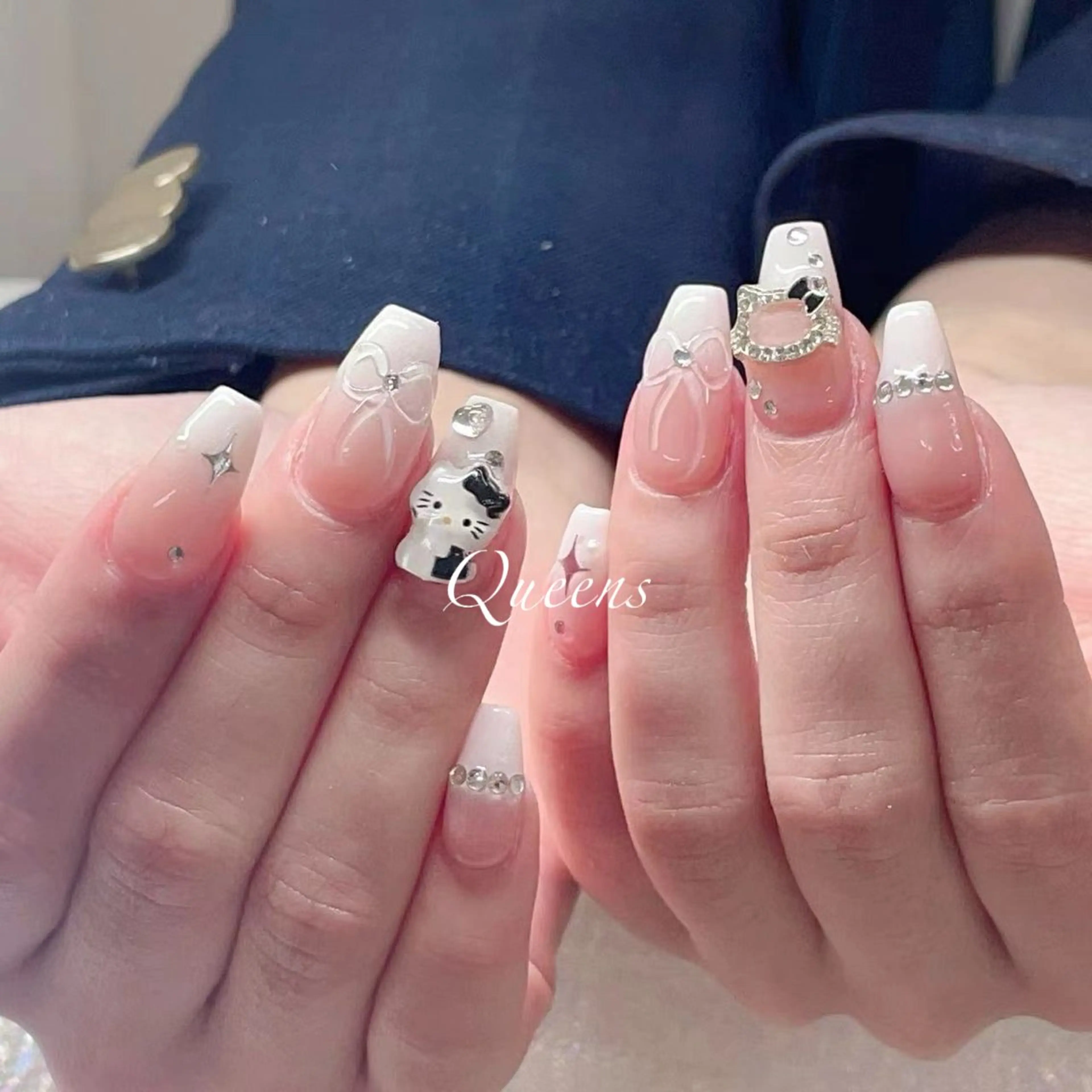 ネイル ハンドネイル Queens 榊 まおのネイルデザイン