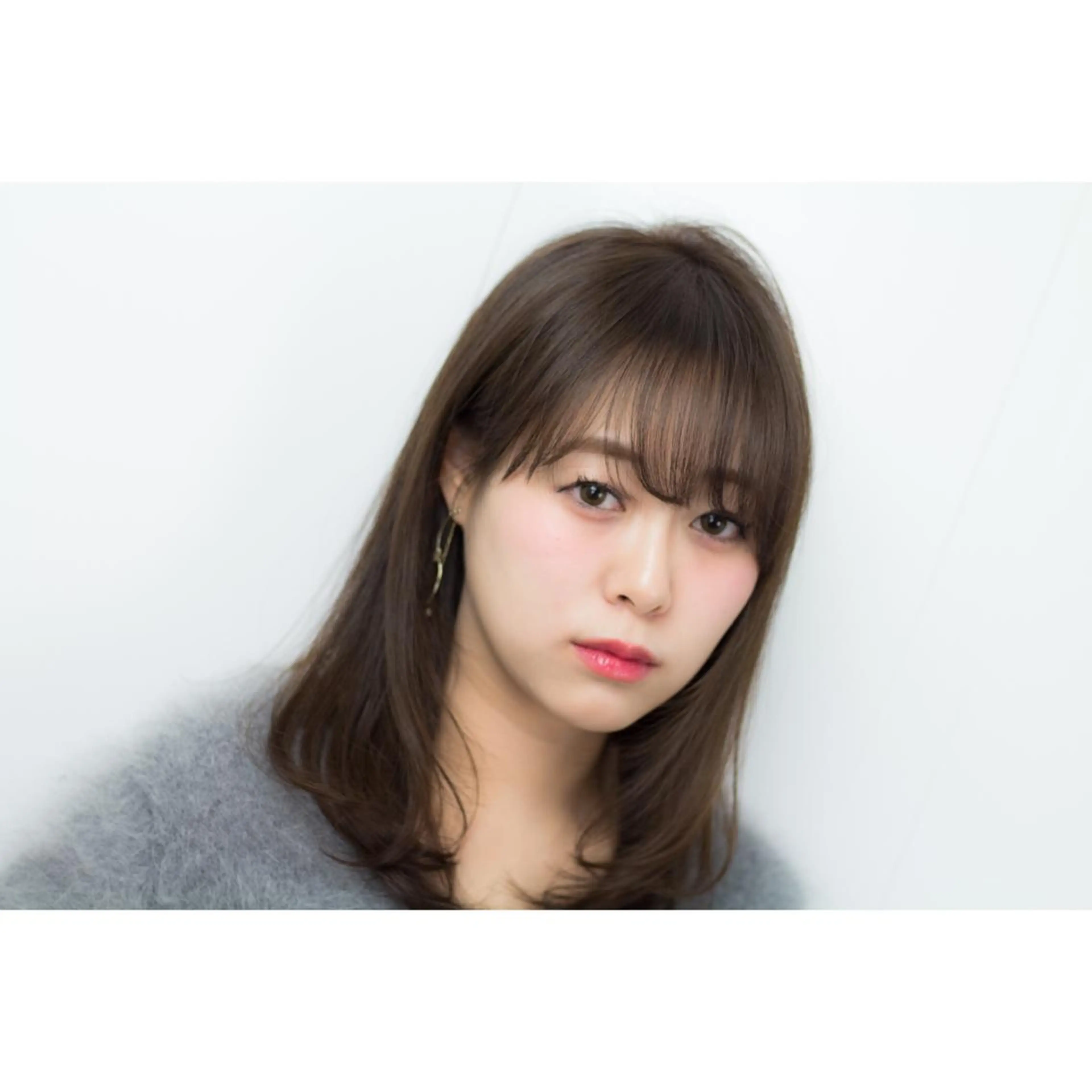 セミロング 森 海のヘアスタイル