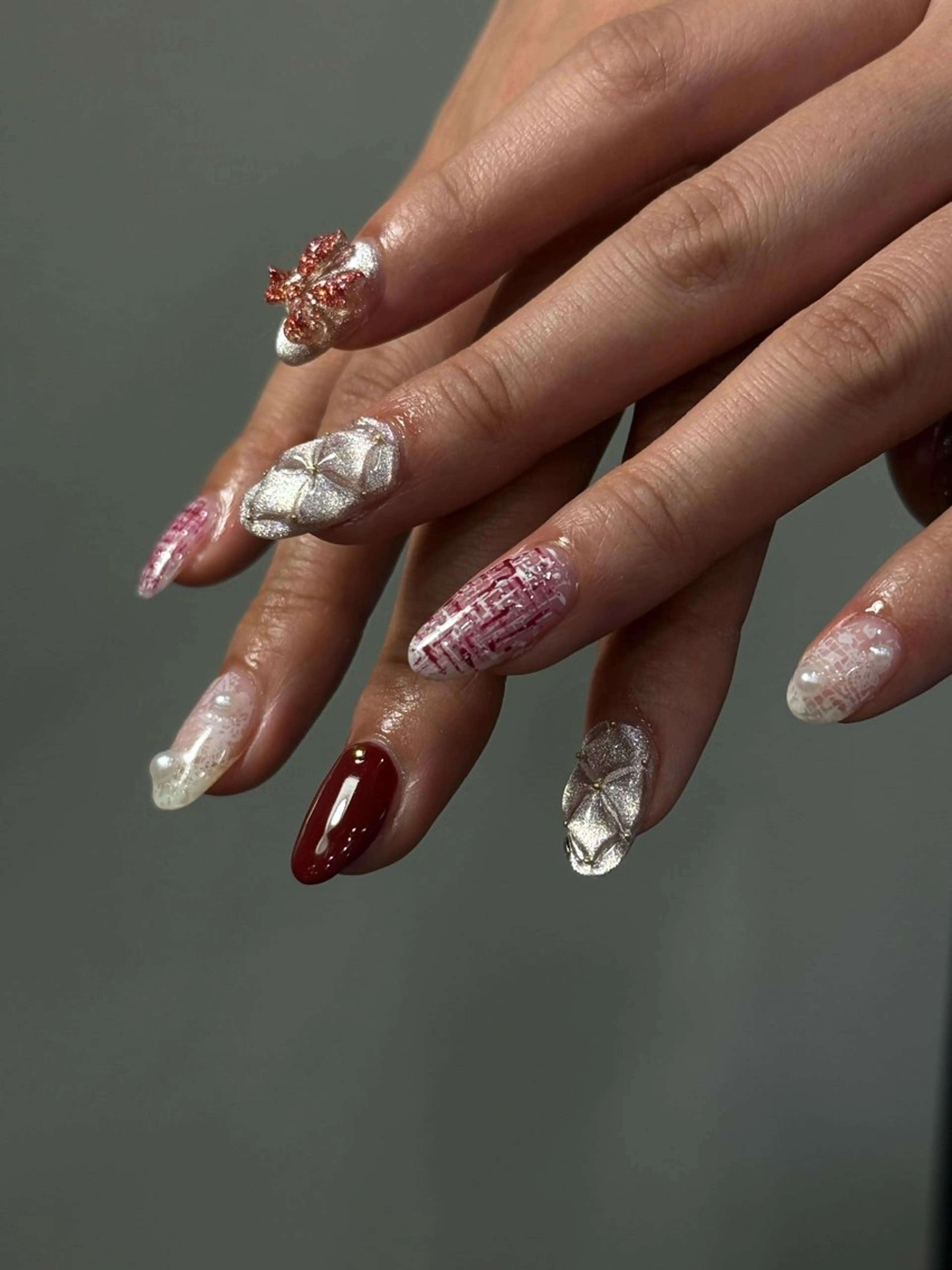 ネイル neouv所属・NEOUV_ mikuのネイルデザイン