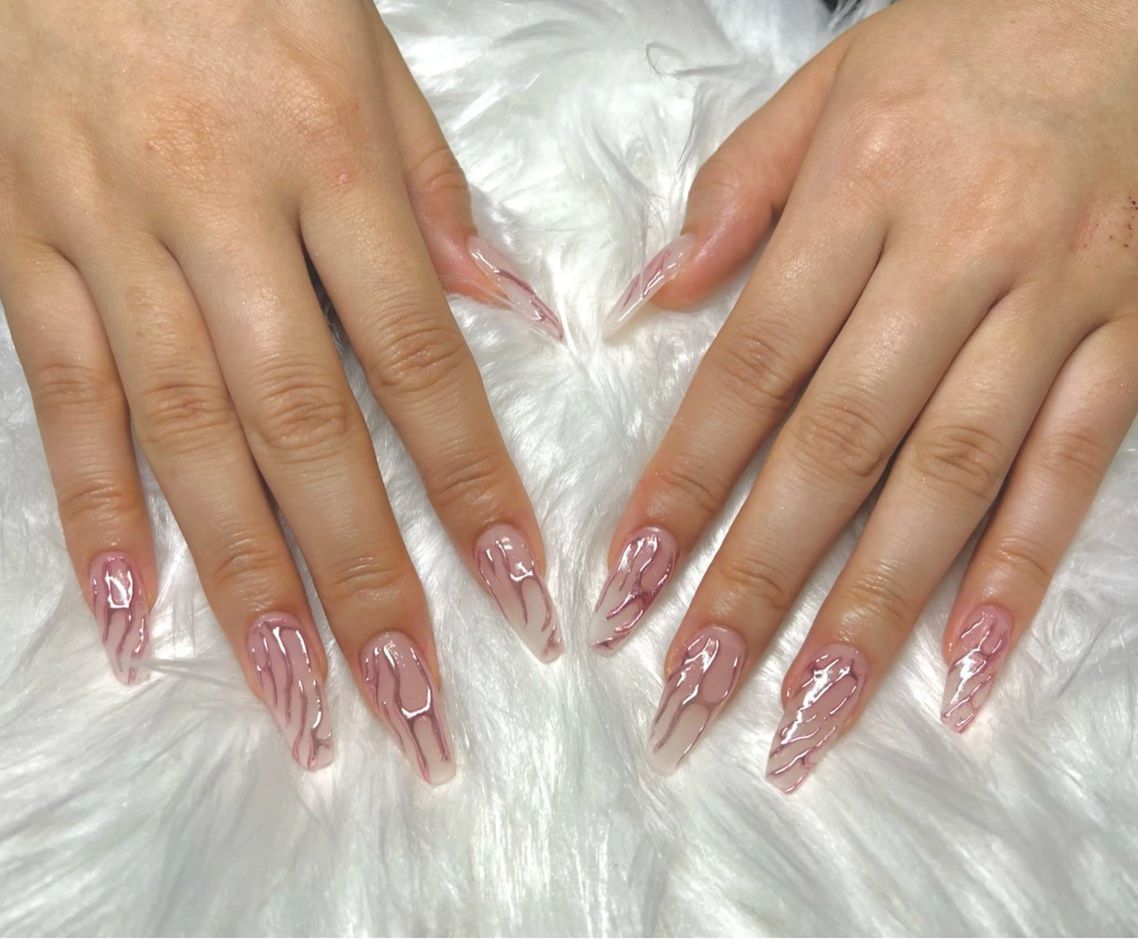 ネイル ミラーネイル ハンドネイル CHARME 🤎〔RINA〕のネイルデザイン