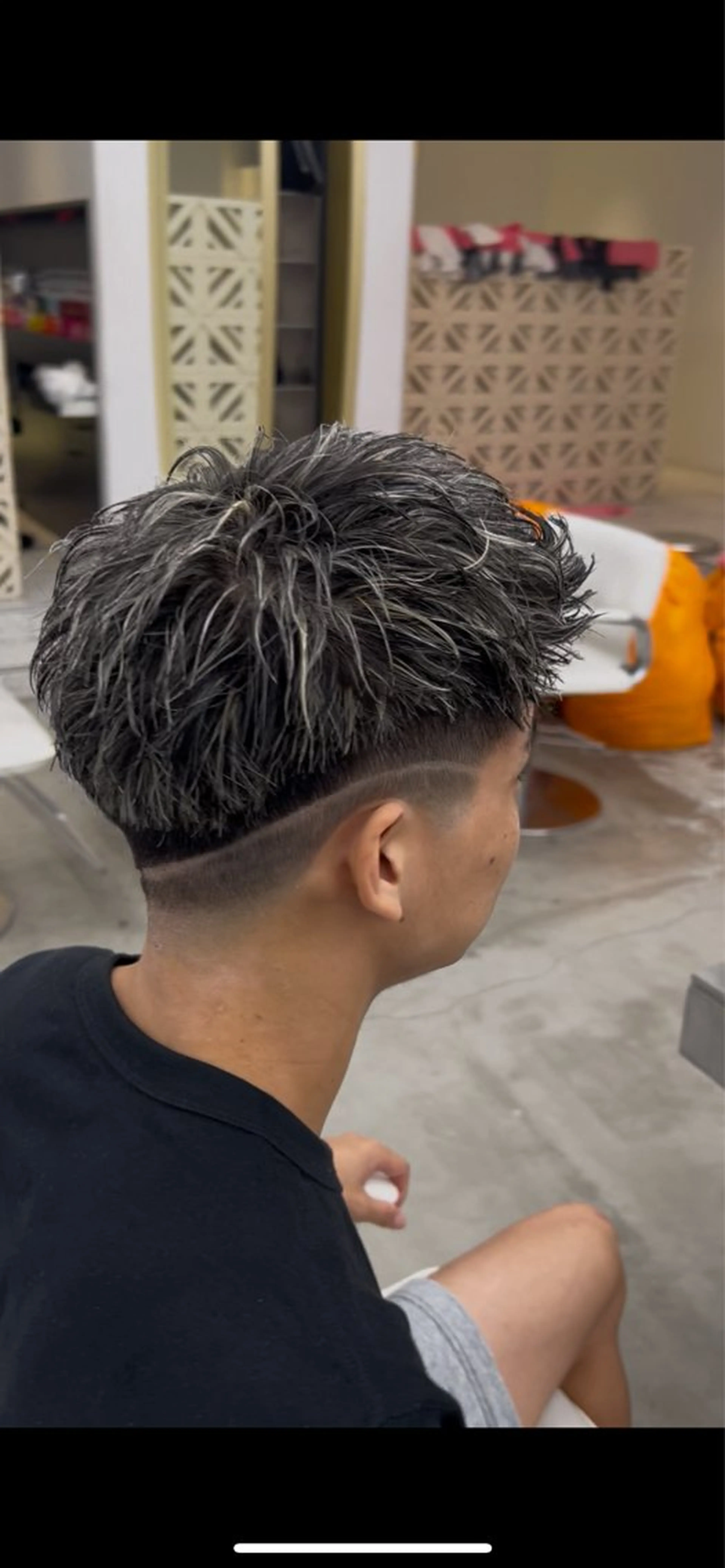 カラー メンズ カイト/メンズカット /メンズパーマのヘアスタイル