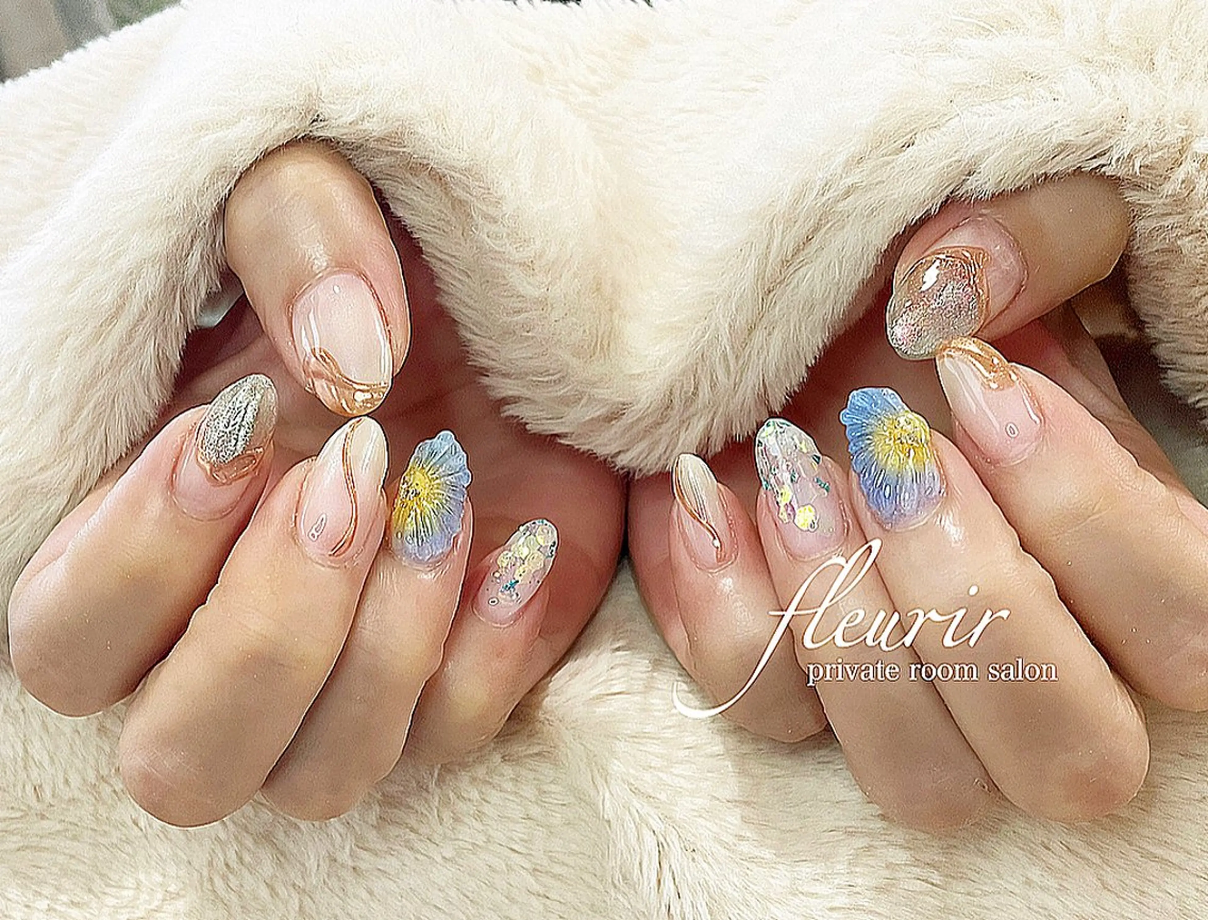 ネイル アートネイル ブルー ゴールド ミラーネイル フルリール 【プライベートサロンのネイルデザイン