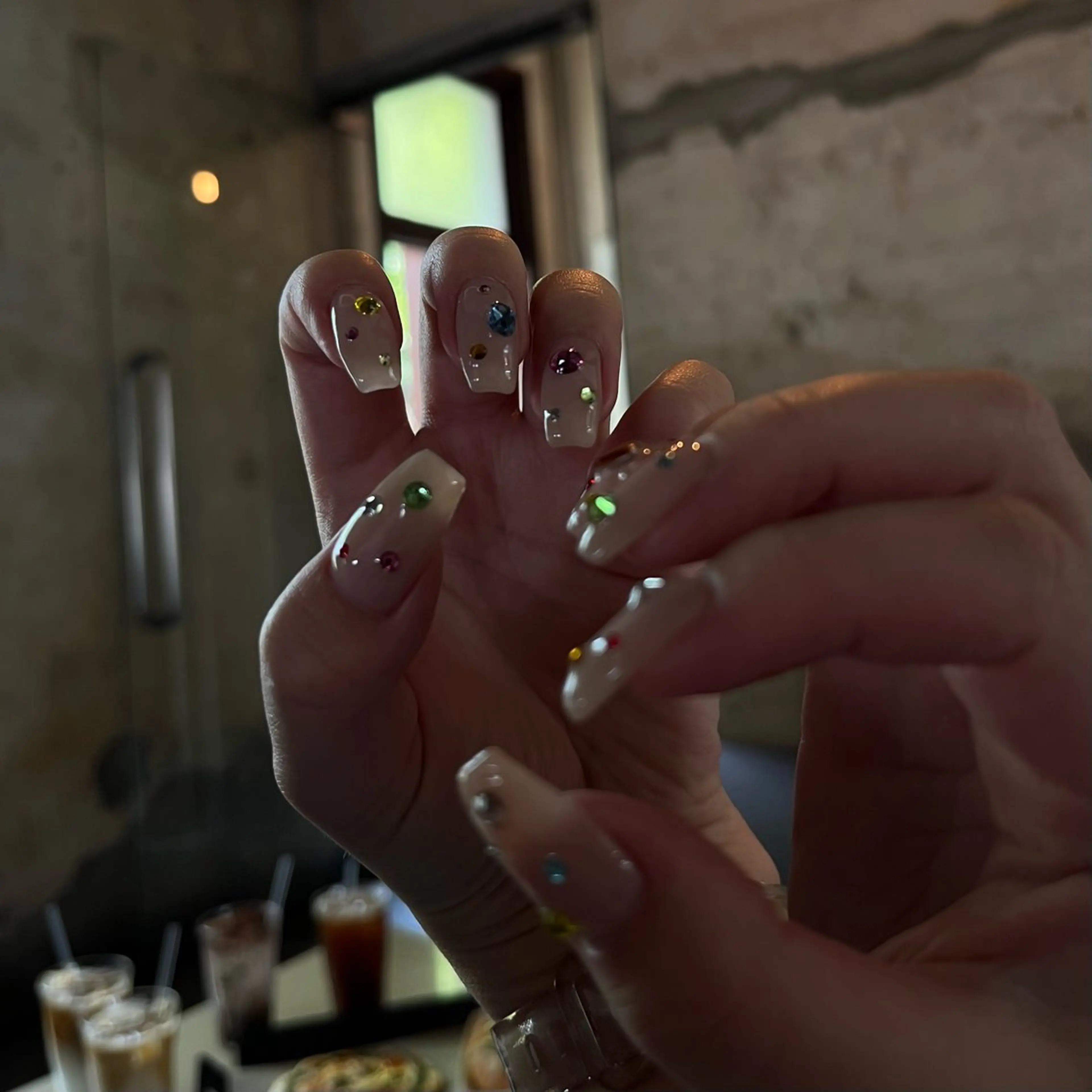 ネイル ハンドネイル Ray. ちゅるん系ニュアンスのネイルデザイン