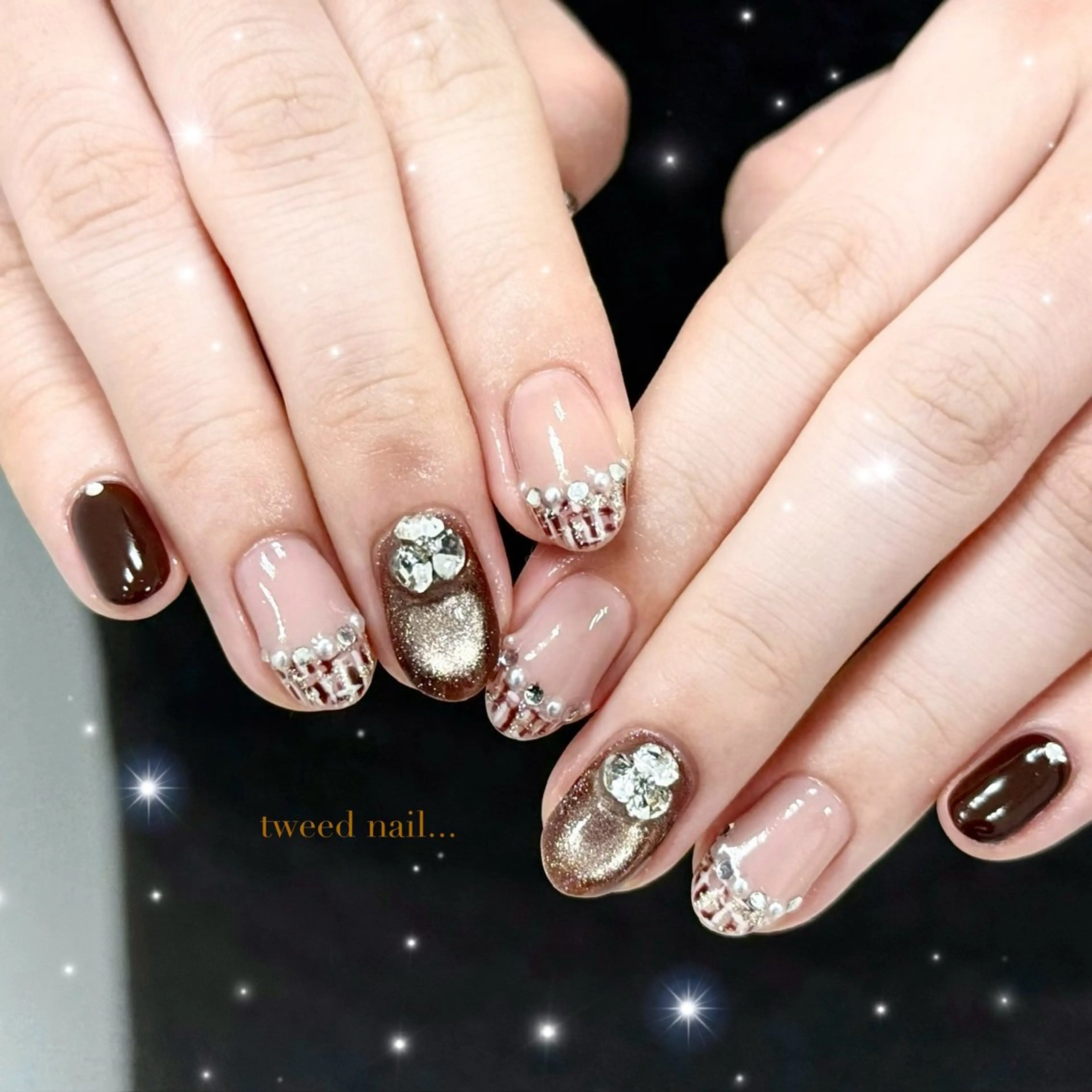 ネイル フレンチネイル ツイードネイル 冬ネイル ハンドネイル Purasia高橋✧ マグ/地雷/Y2Kのネイルデザイン