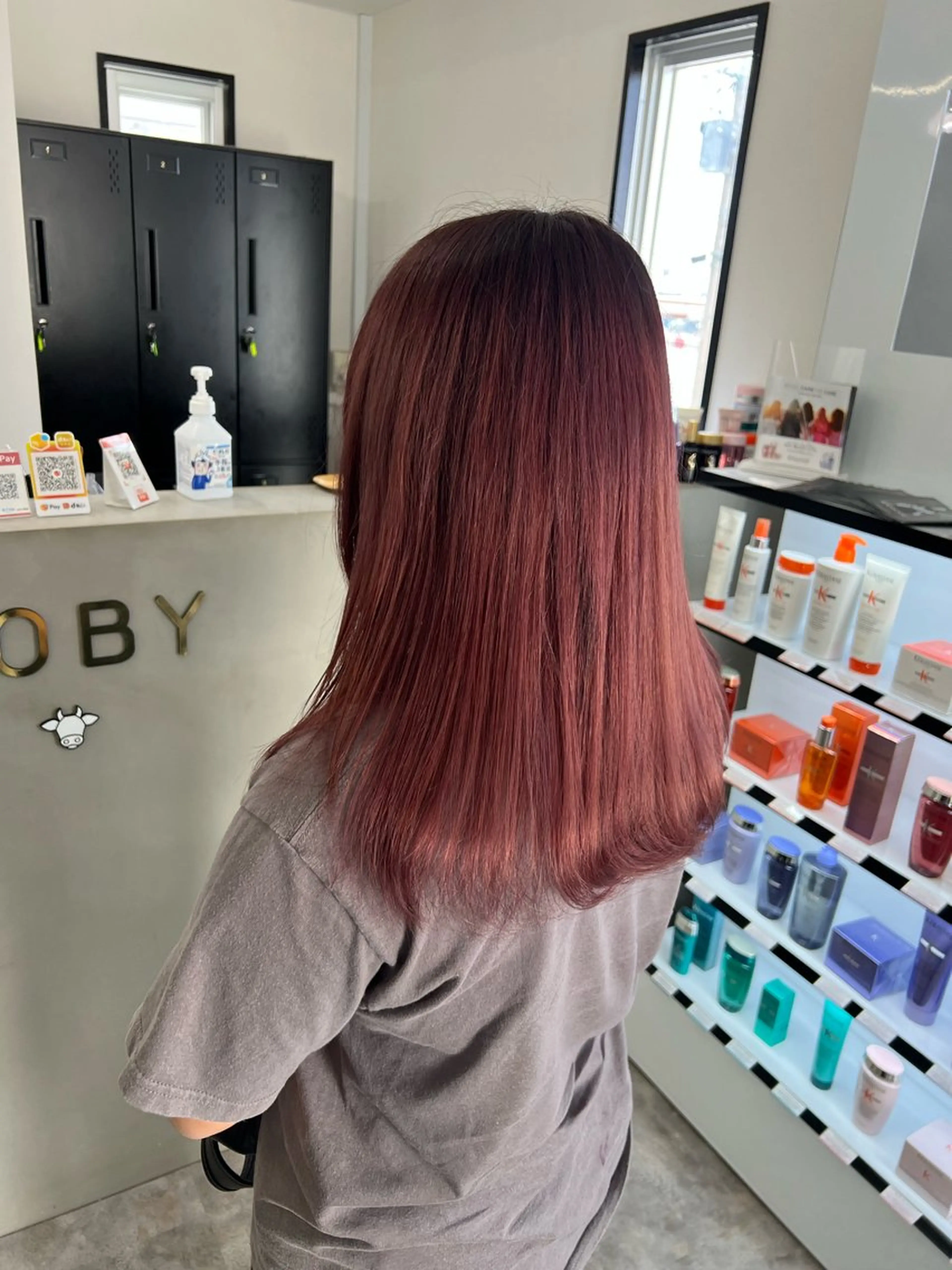 ロング カラー ブラウンカラー ピンクカラー ピンクブラウン LOBY所属・LOBY トモヤのヘアスタイル