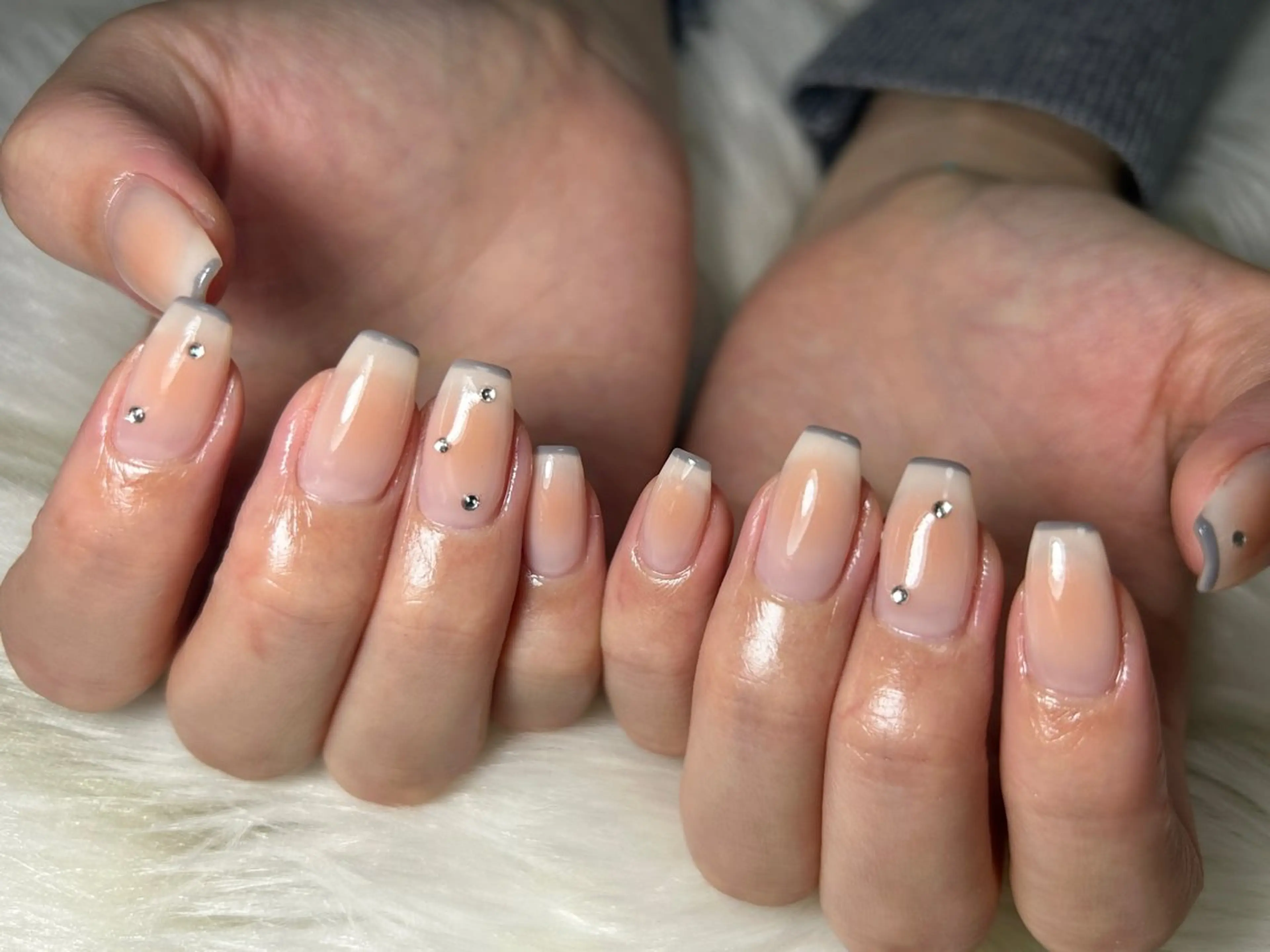 ネイル チークネイル ハンドネイル Era nailのネイルデザイン