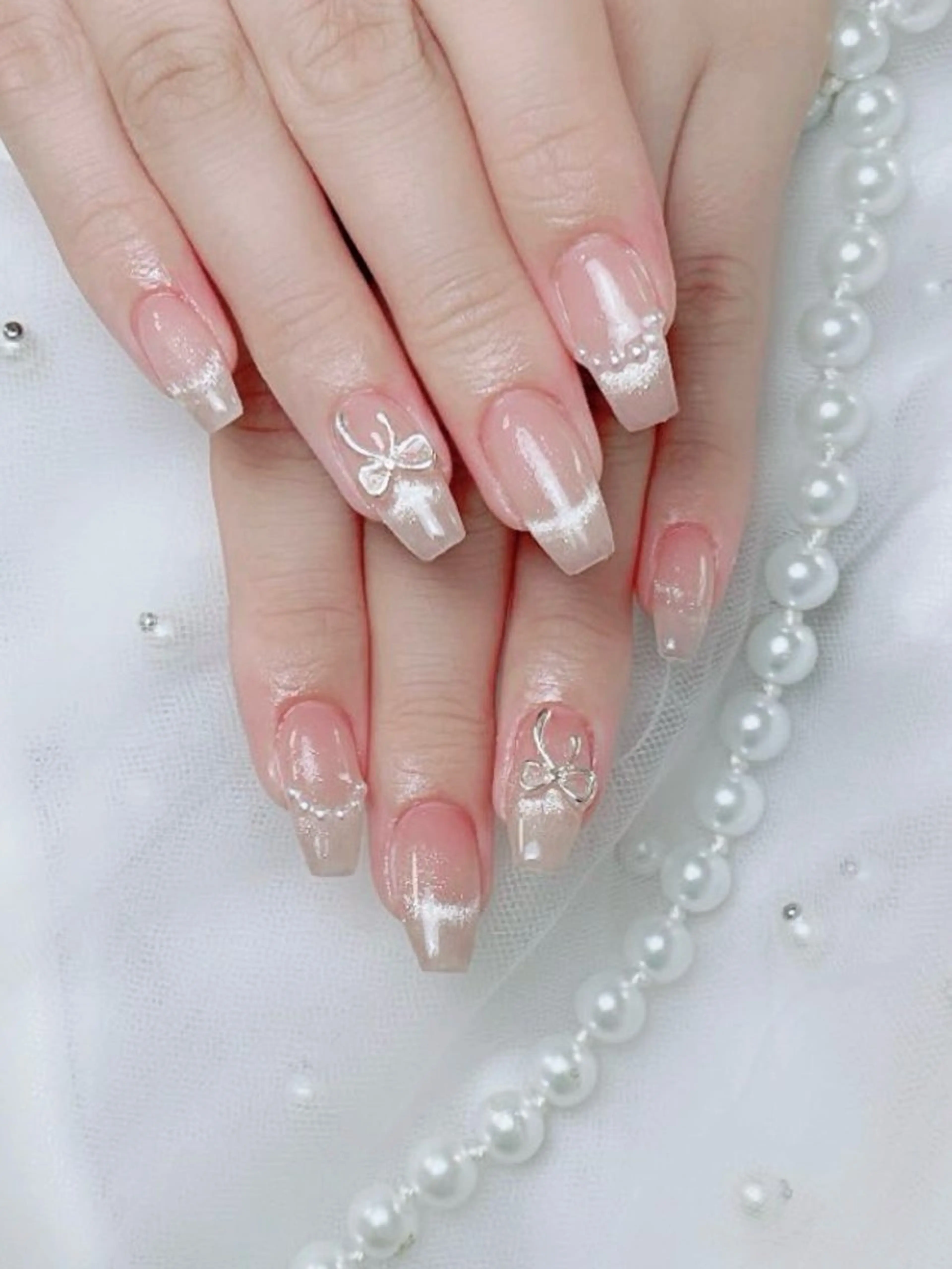 ネイル フレンチネイル ジェルネイル ハート 韓国ネイル マグネットネイル ハンドネイル ネイルサロン lotusのネイルデザイン